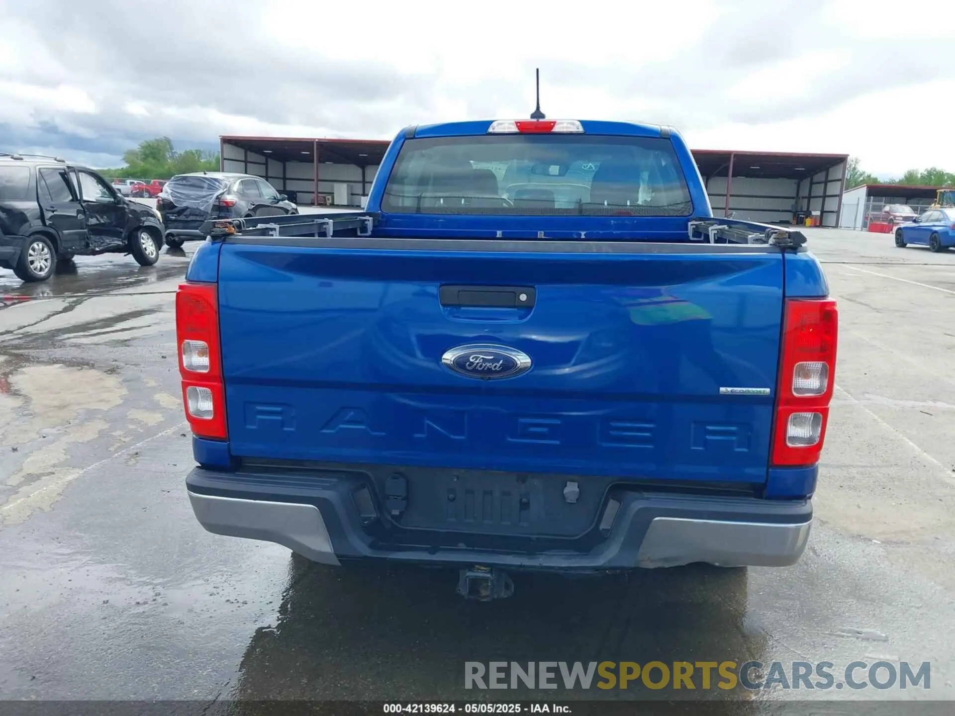 17 Photograph of a damaged car 1FTER4FH0KLB20351 FORD RANGER 2019