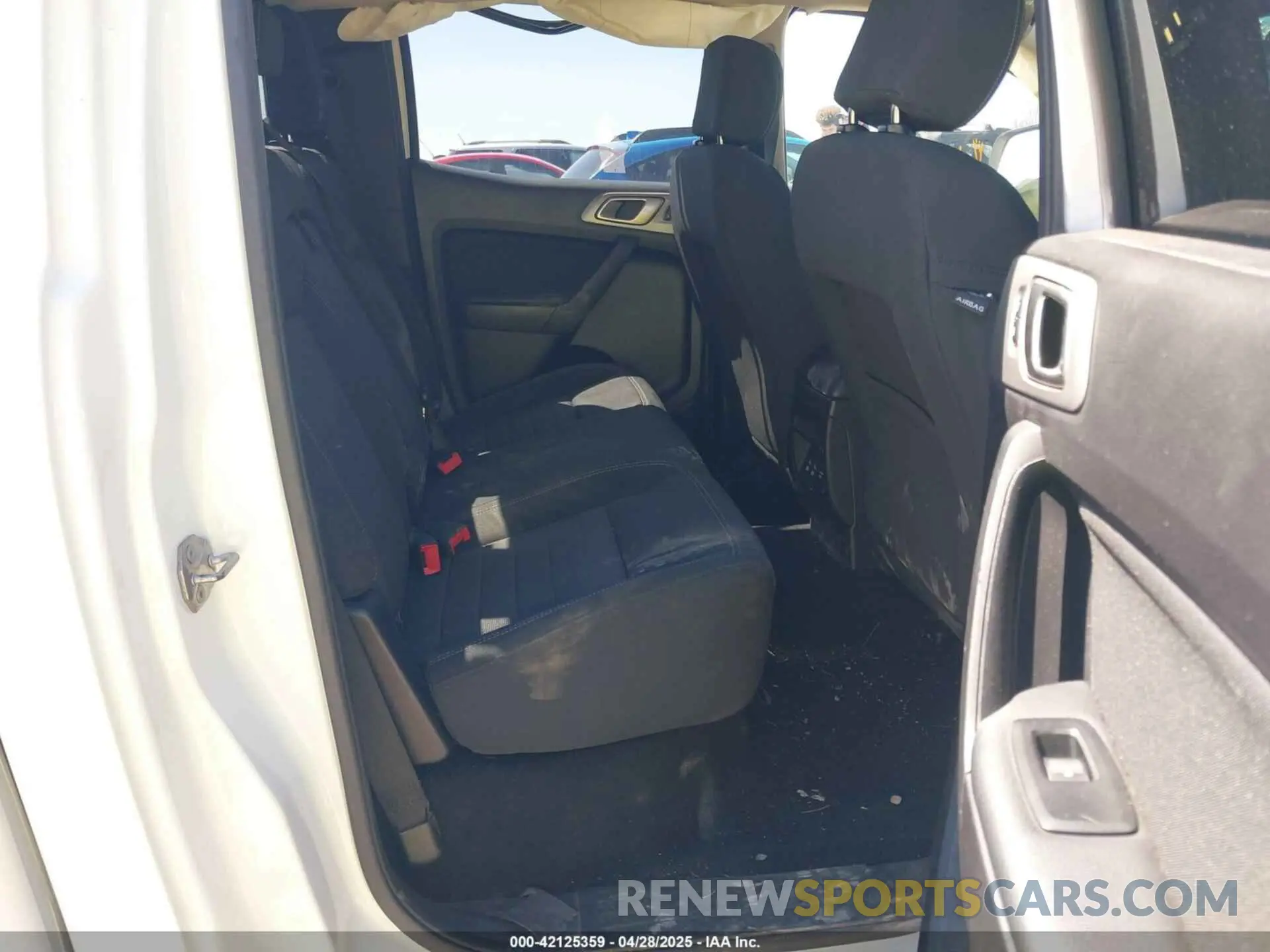 8 Photograph of a damaged car 1FTER4FH3KLA43426 FORD RANGER 2019