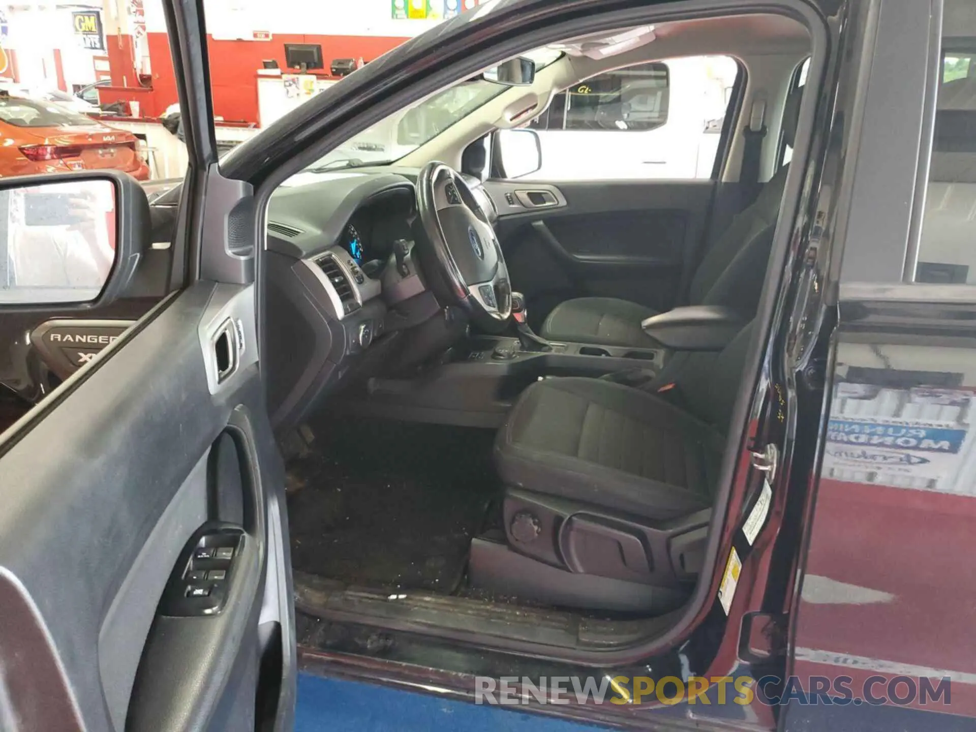 19 Photograph of a damaged car 1FTER4FH3KLA95087 FORD RANGER 2019