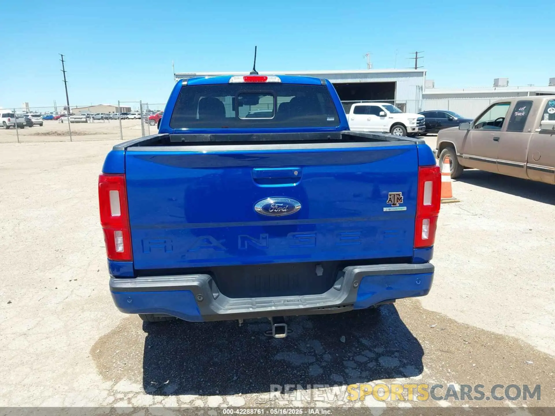 17 Photograph of a damaged car 1FTER4FH3KLB14608 FORD RANGER 2019