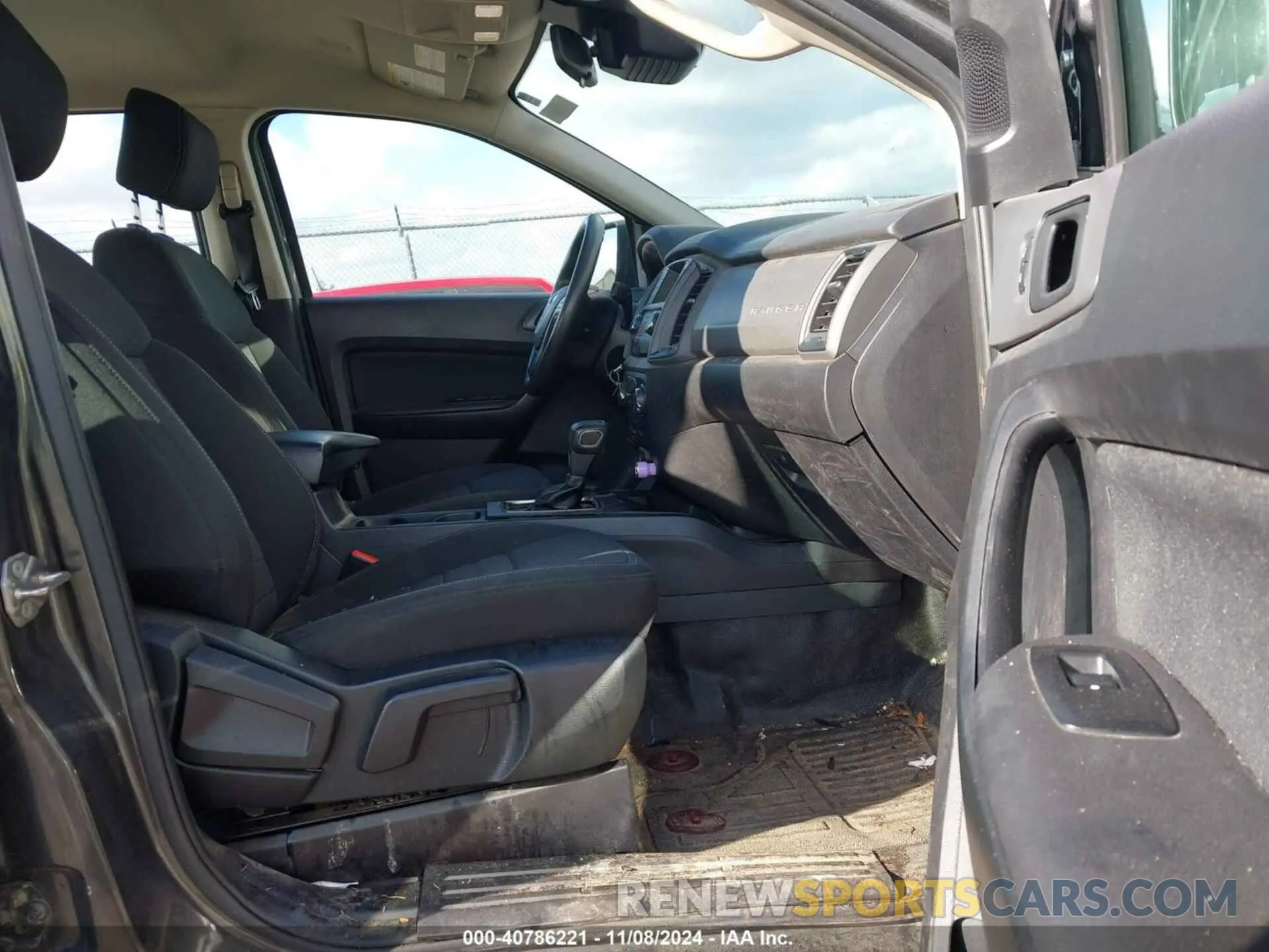 5 Photograph of a damaged car 1FTER4FH4KLB04203 FORD RANGER 2019