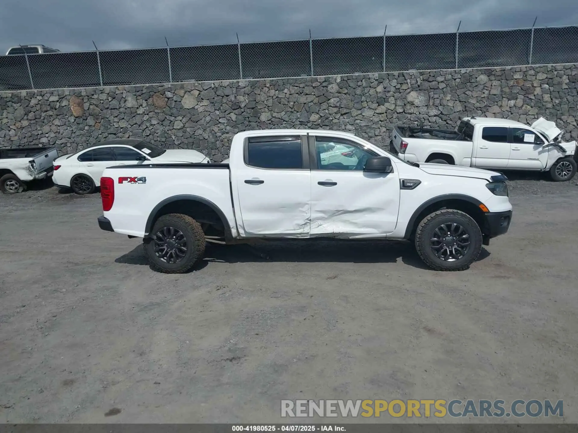 13 Photograph of a damaged car 1FTER4FH5KLA28474 FORD RANGER 2019