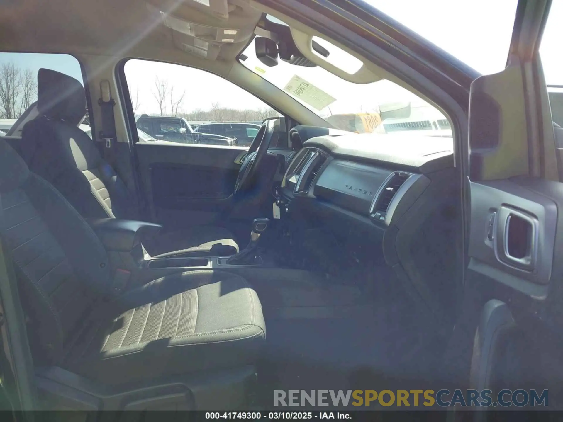 5 Photograph of a damaged car 1FTER4FH5KLB06736 FORD RANGER 2019