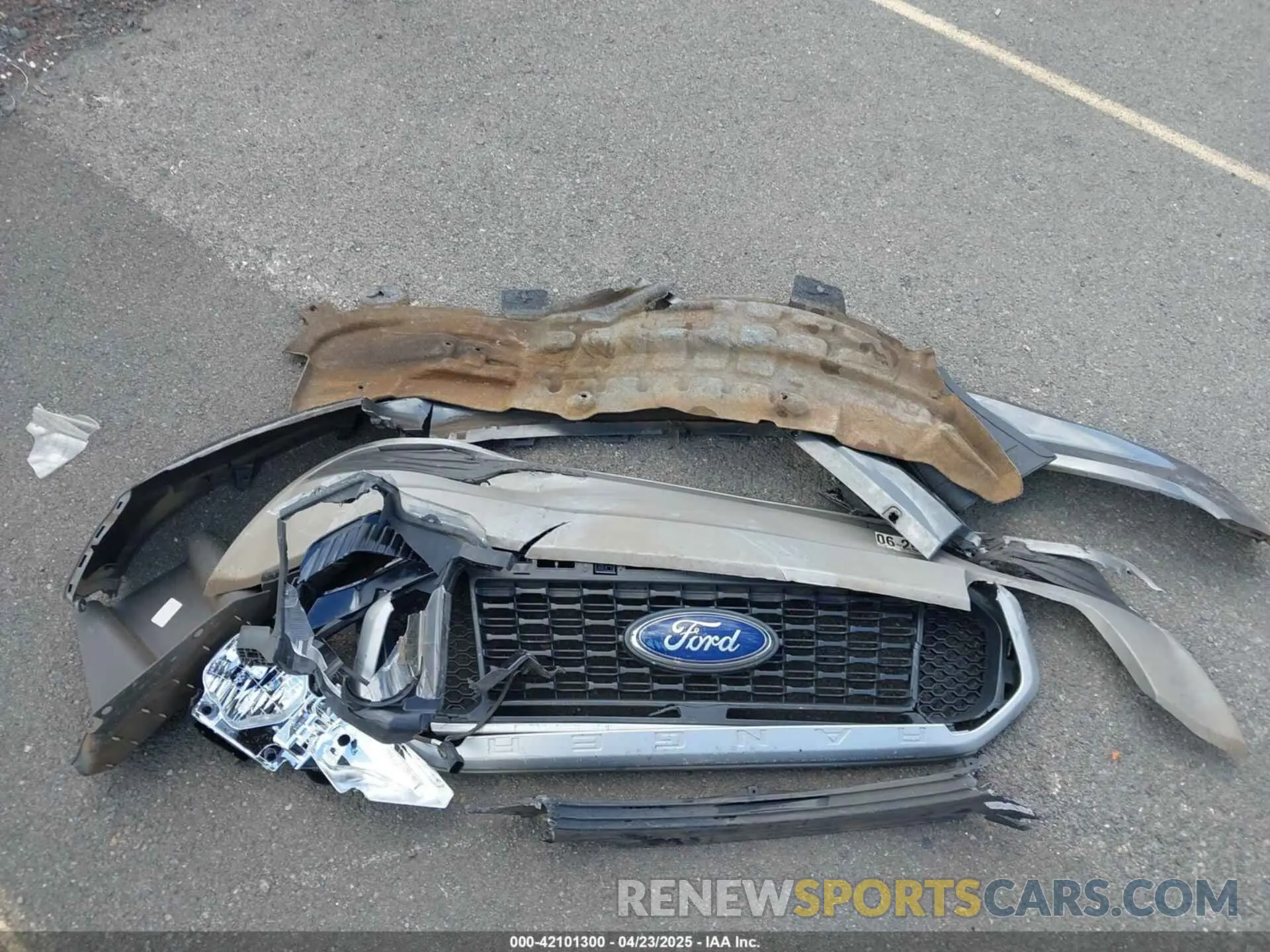 12 Photograph of a damaged car 1FTER4FH6KLA56851 FORD RANGER 2019