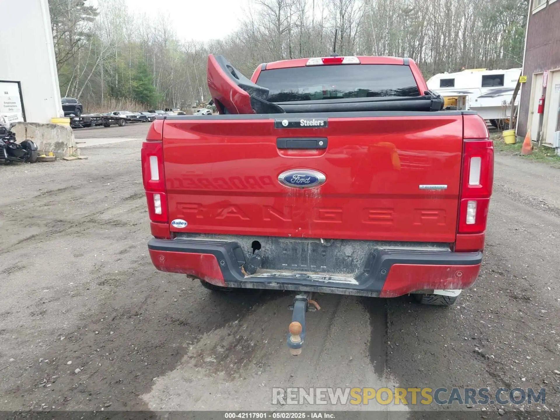 17 Photograph of a damaged car 1FTER4FH6KLB04333 FORD RANGER 2019