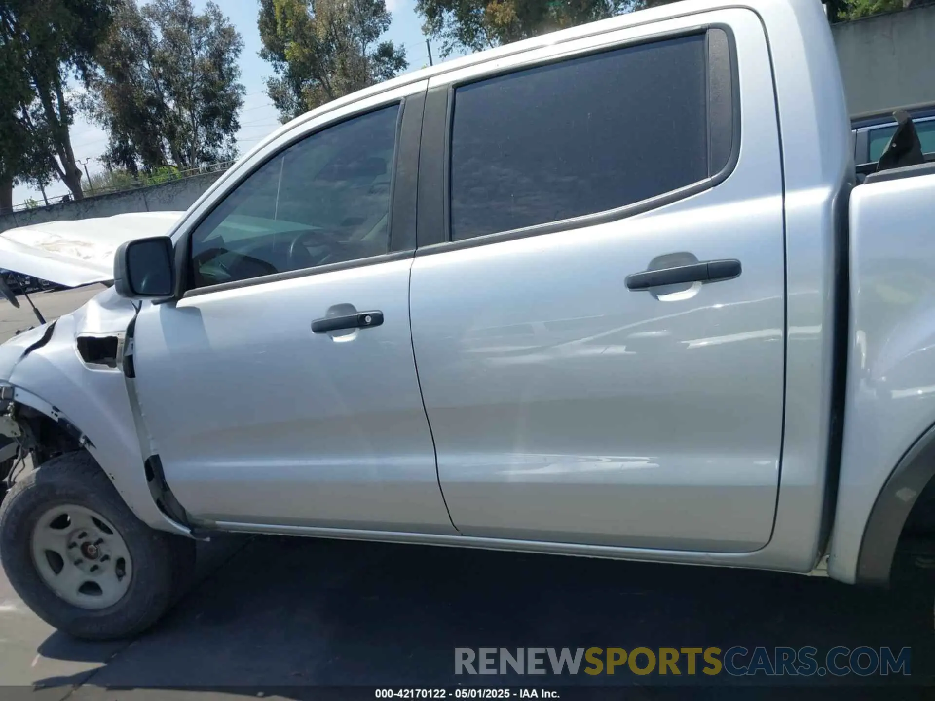 15 Photograph of a damaged car 1FTER4FH8KLA13287 FORD RANGER 2019