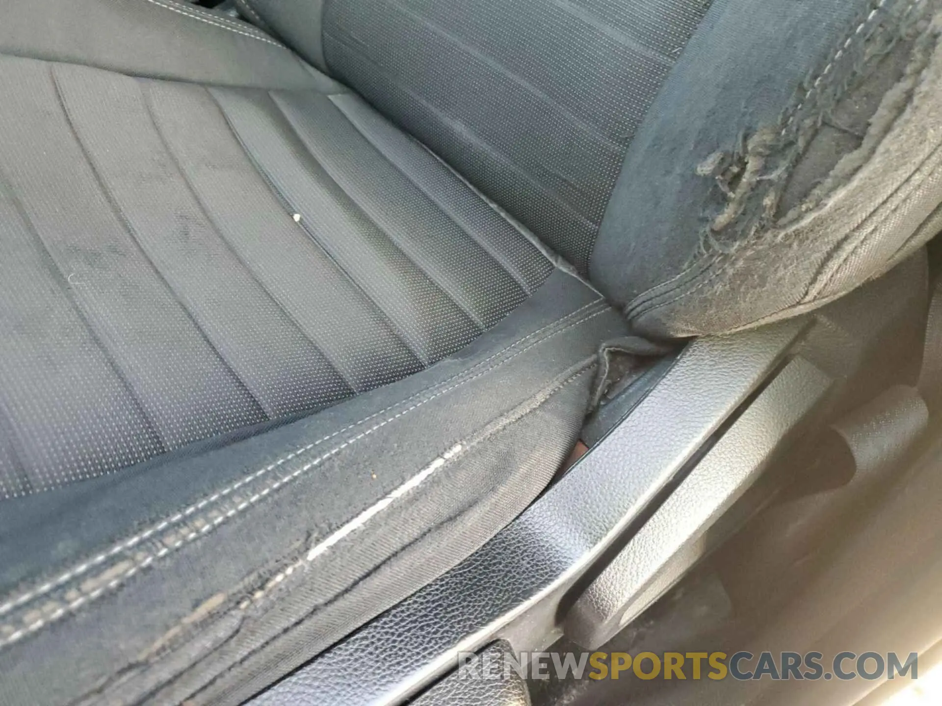18 Photograph of a damaged car 1FTER4FH9KLA61283 FORD RANGER 2019