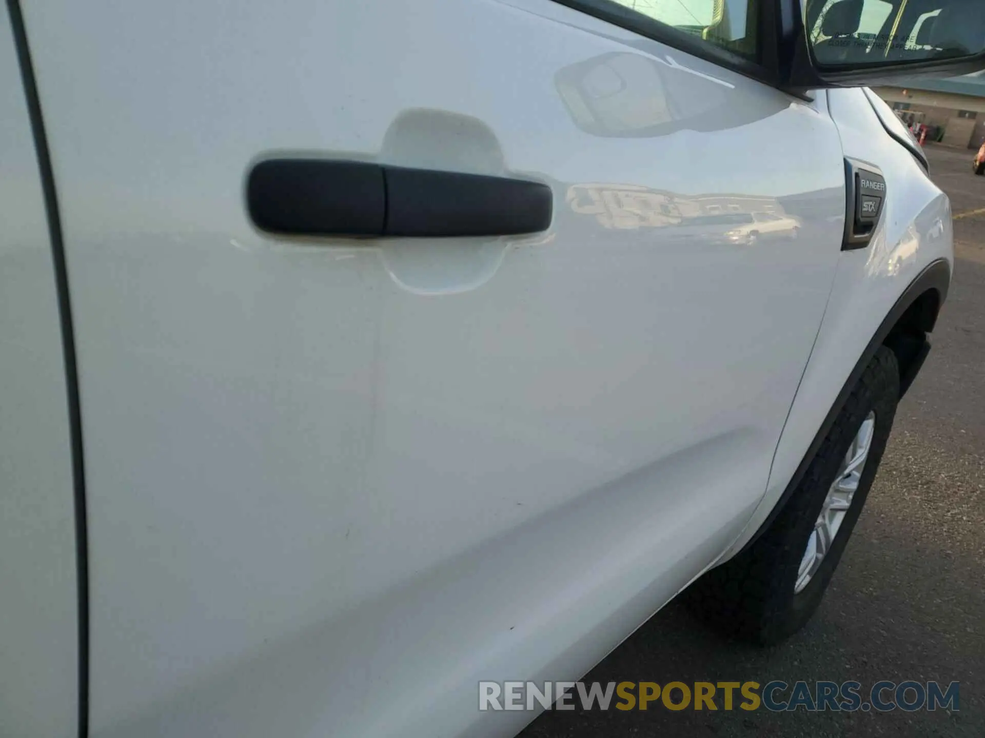 26 Photograph of a damaged car 1FTER4FH9KLA61283 FORD RANGER 2019