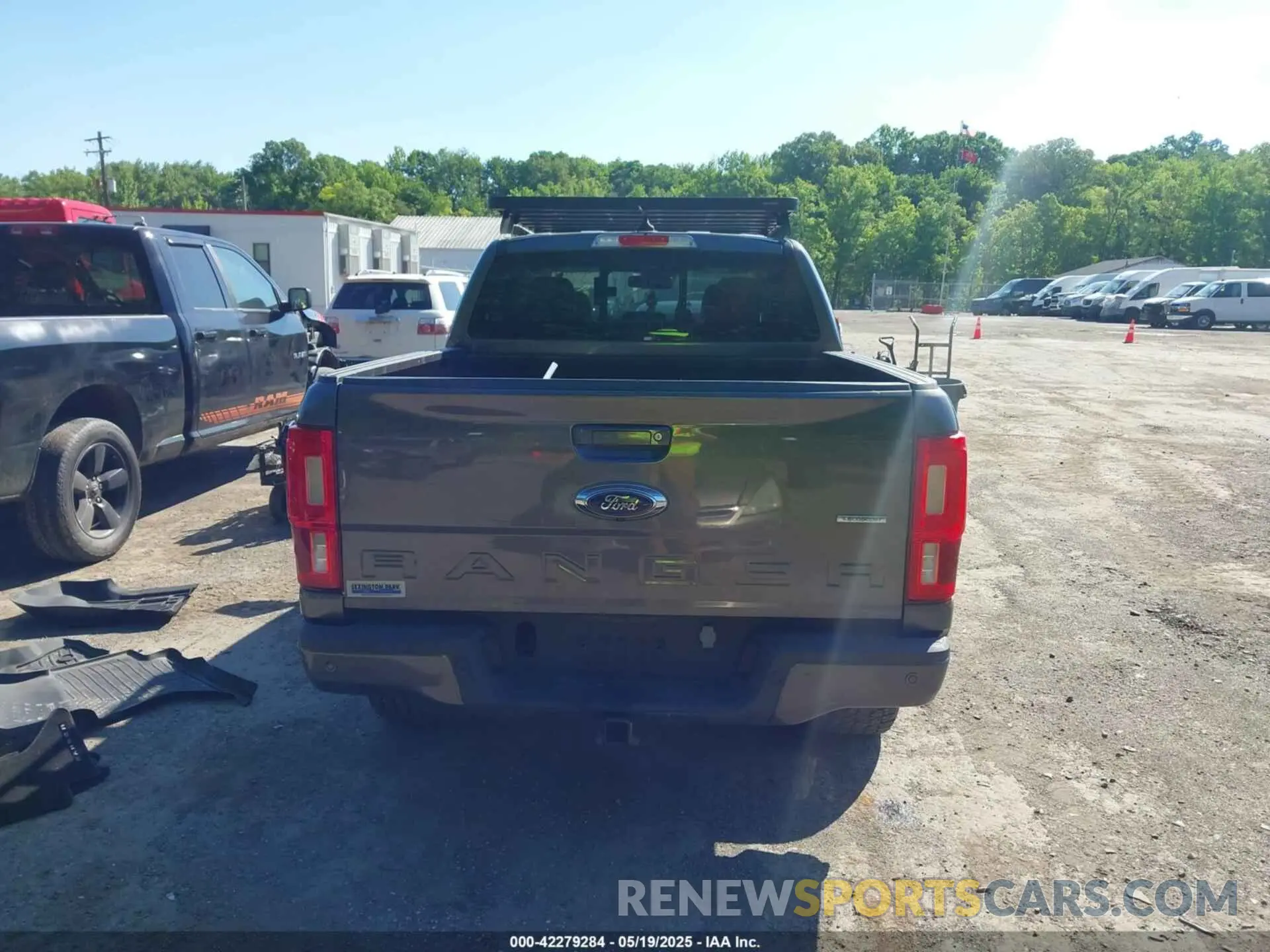 16 Photograph of a damaged car 1FTER4FHXKLA07796 FORD RANGER 2019
