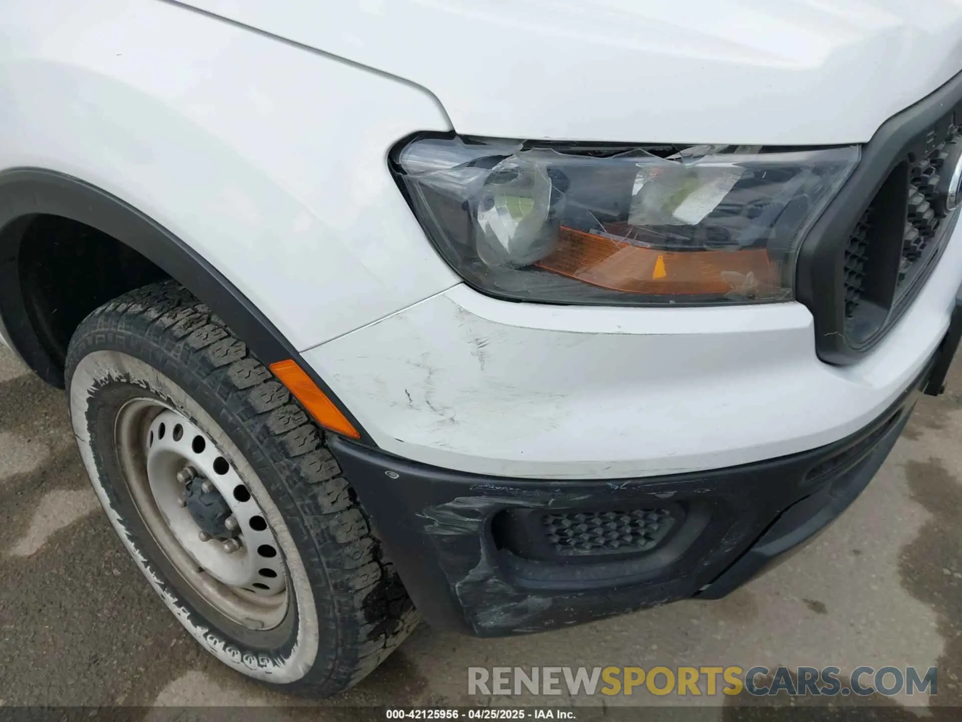 18 Photograph of a damaged car 1FTER1EH7LLA42247 FORD RANGER 2020