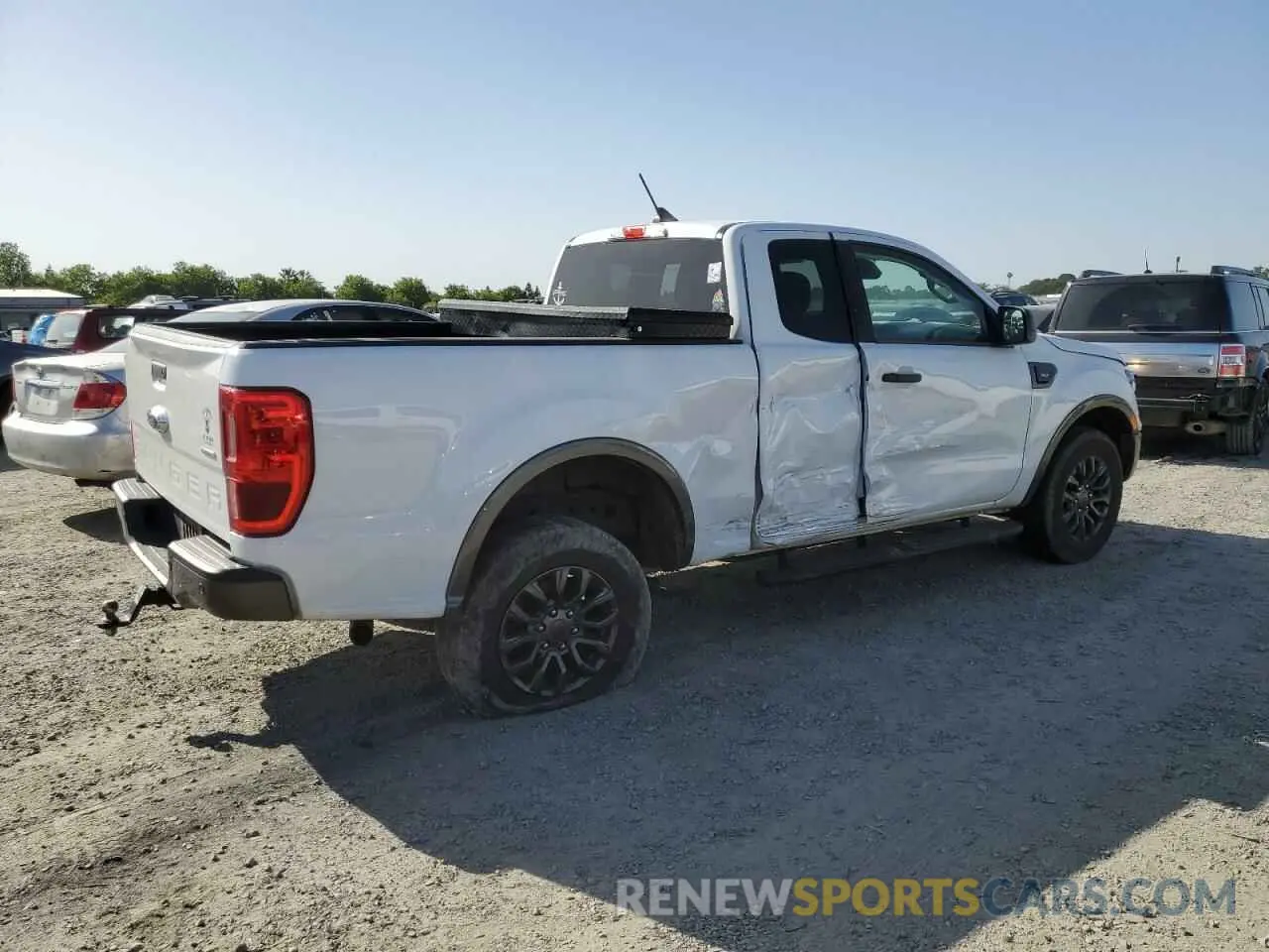 3 Photograph of a damaged car 1FTER1EHXLLA26740 FORD RANGER 2020