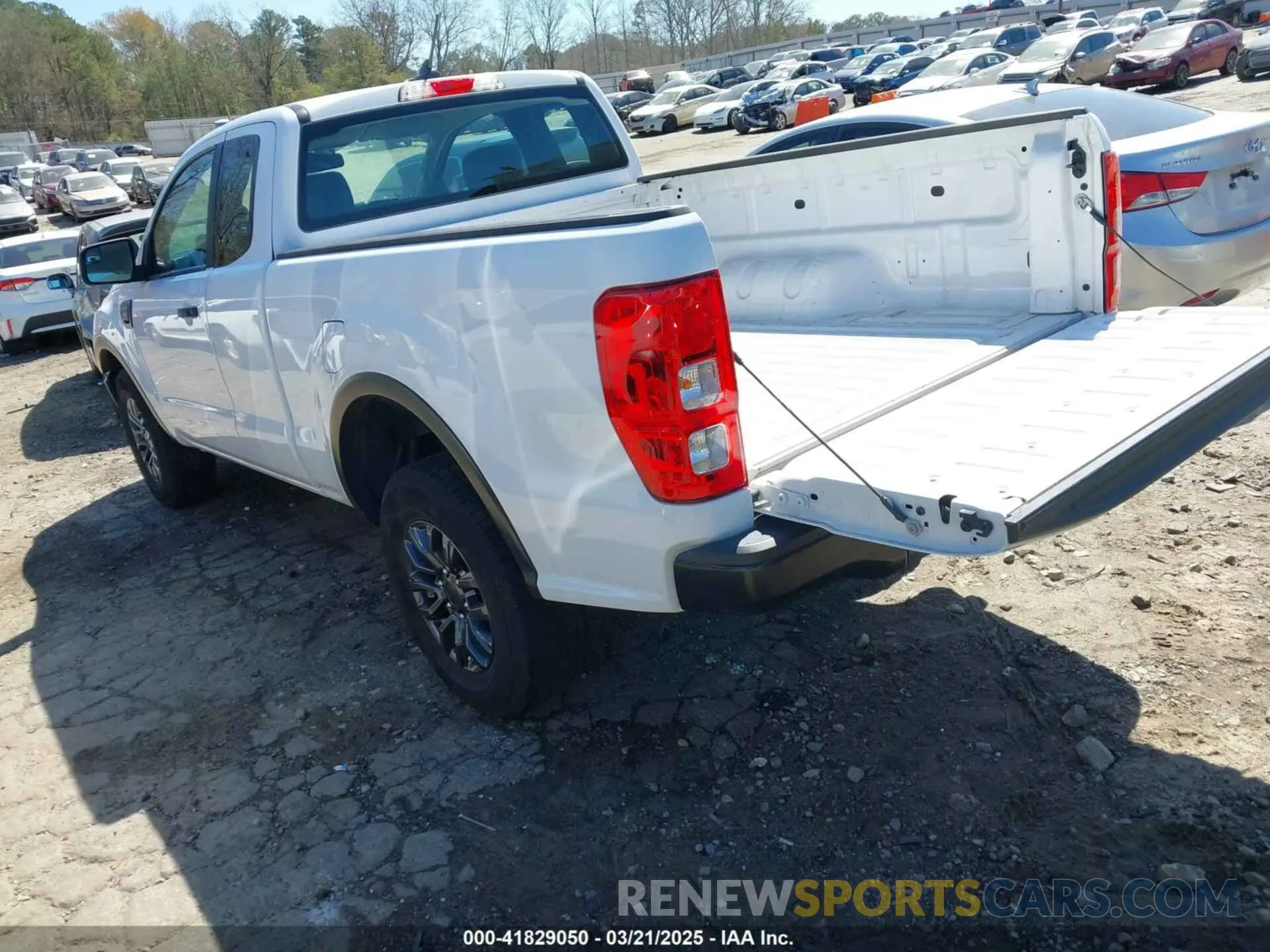 3 Photograph of a damaged car 1FTER1EHXLLA81544 FORD RANGER 2020