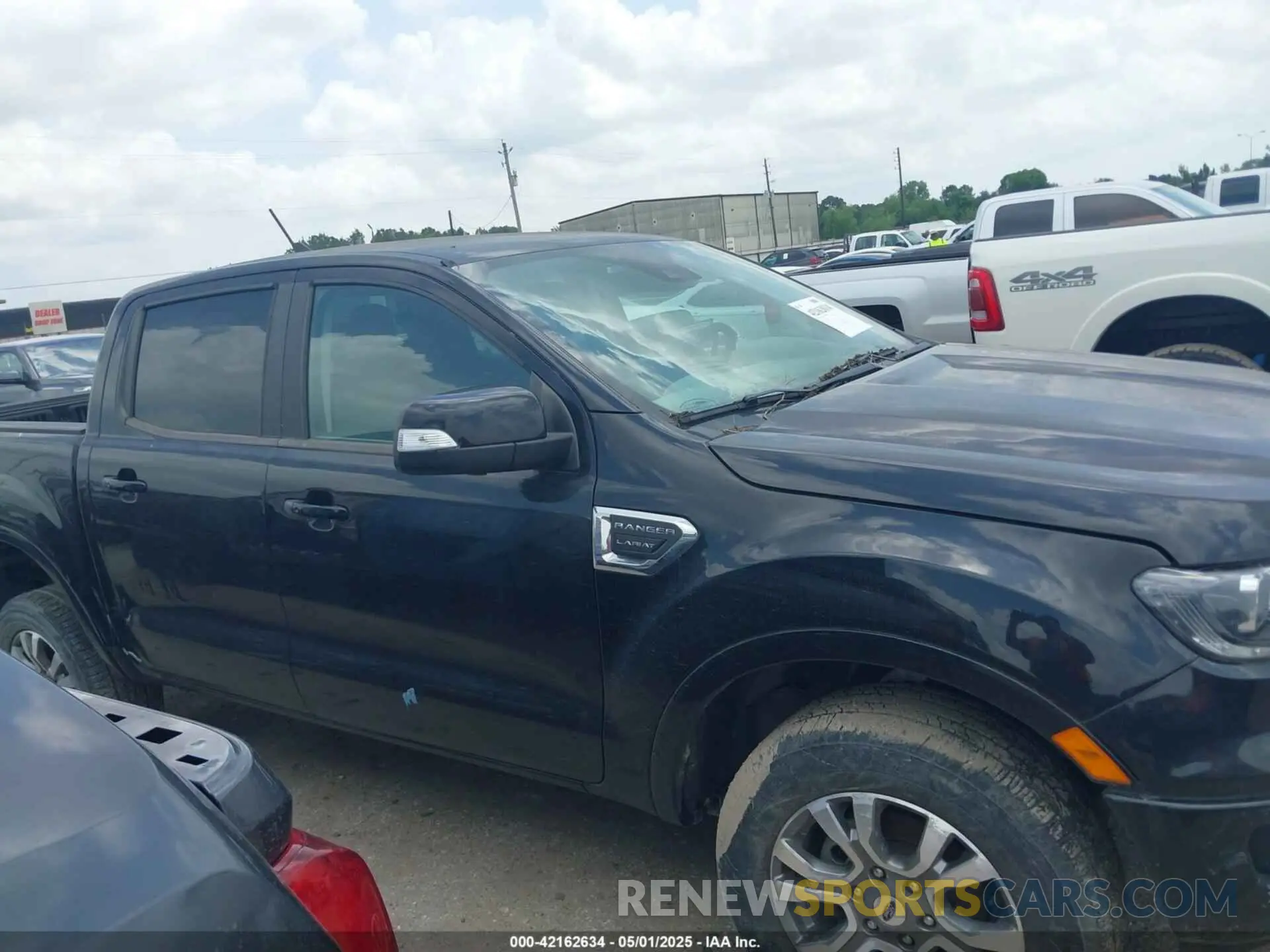 13 Photograph of a damaged car 1FTER4EH0LLA09401 FORD RANGER 2020