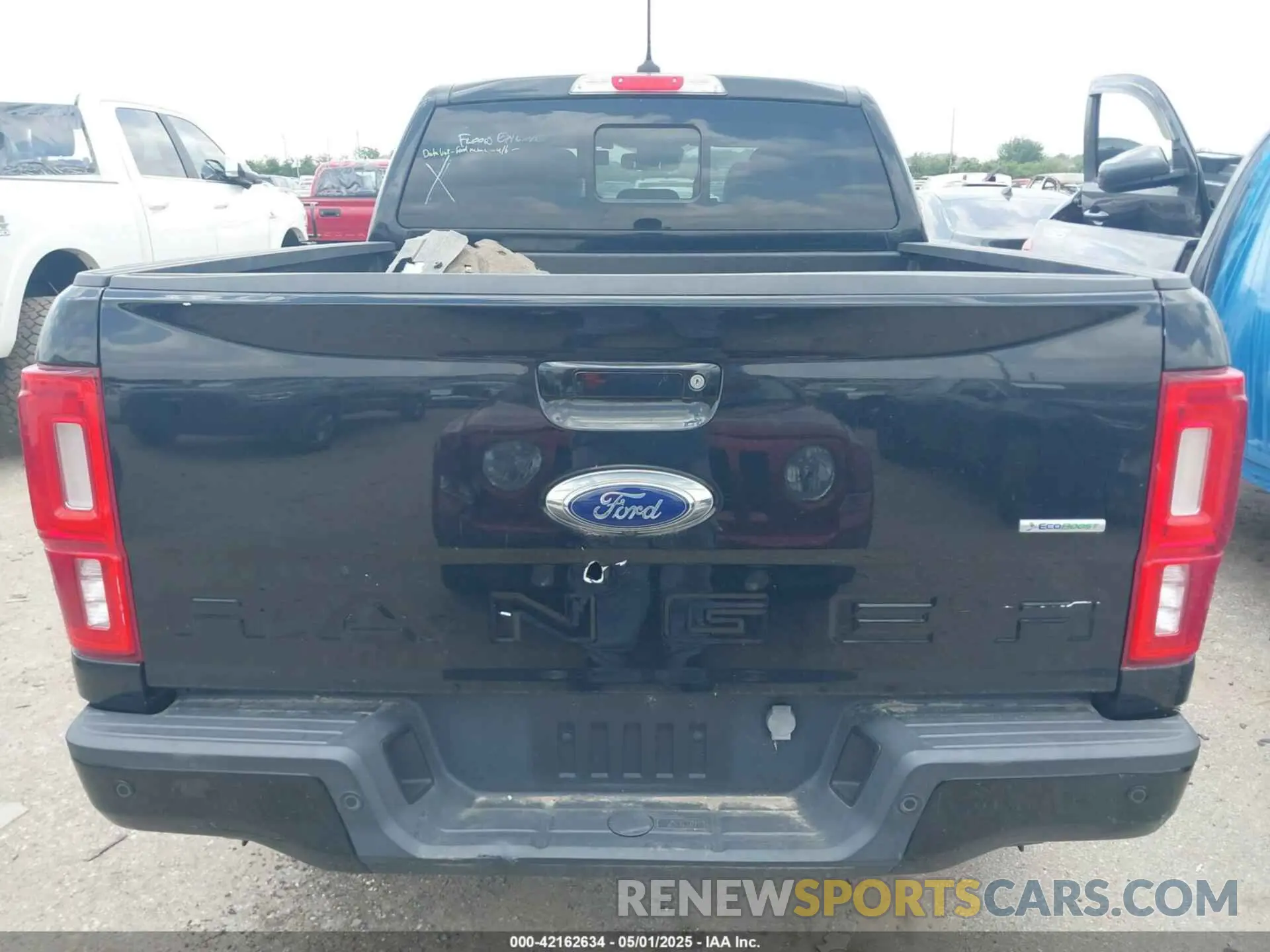 16 Photograph of a damaged car 1FTER4EH0LLA09401 FORD RANGER 2020