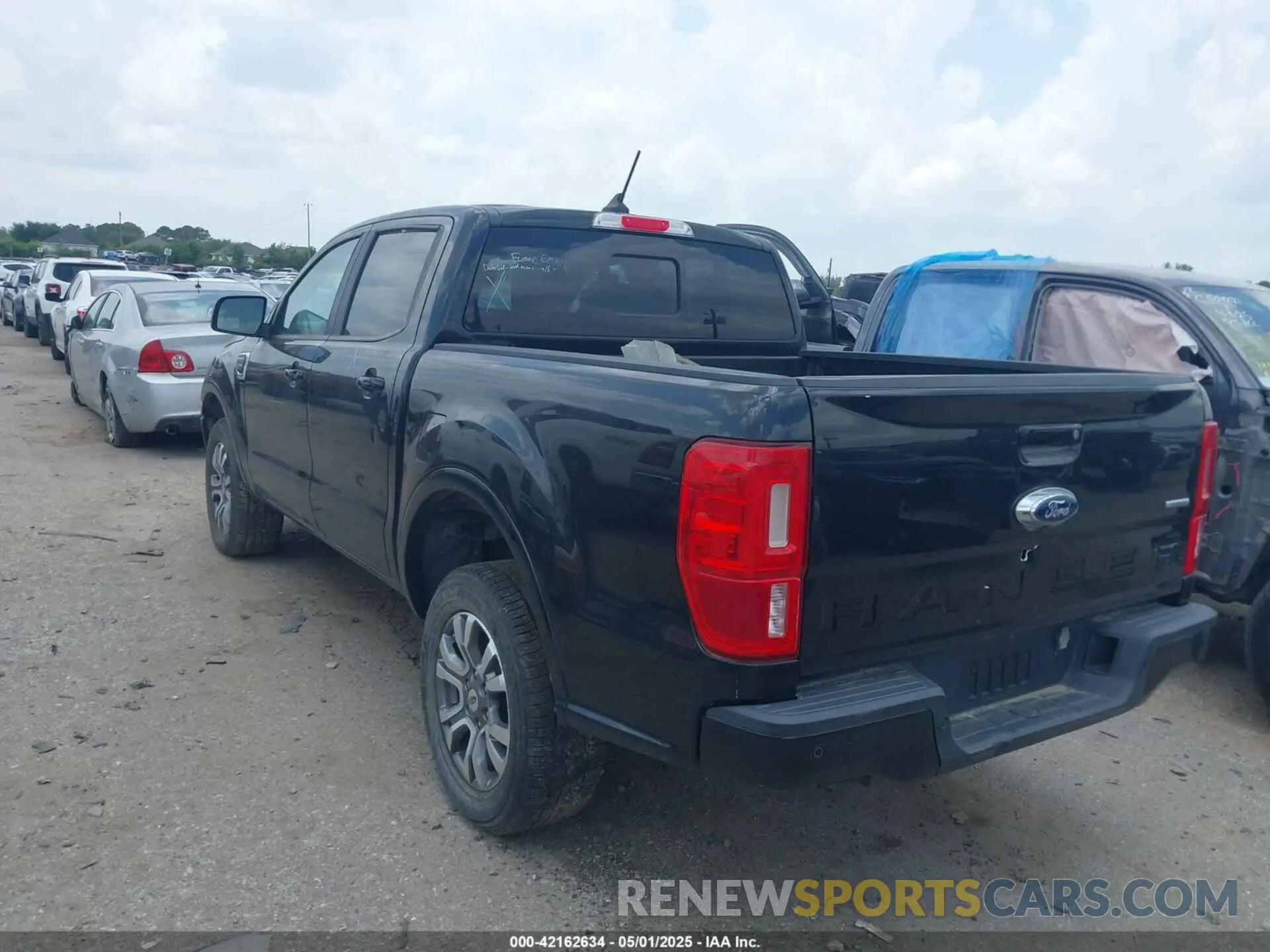 3 Photograph of a damaged car 1FTER4EH0LLA09401 FORD RANGER 2020
