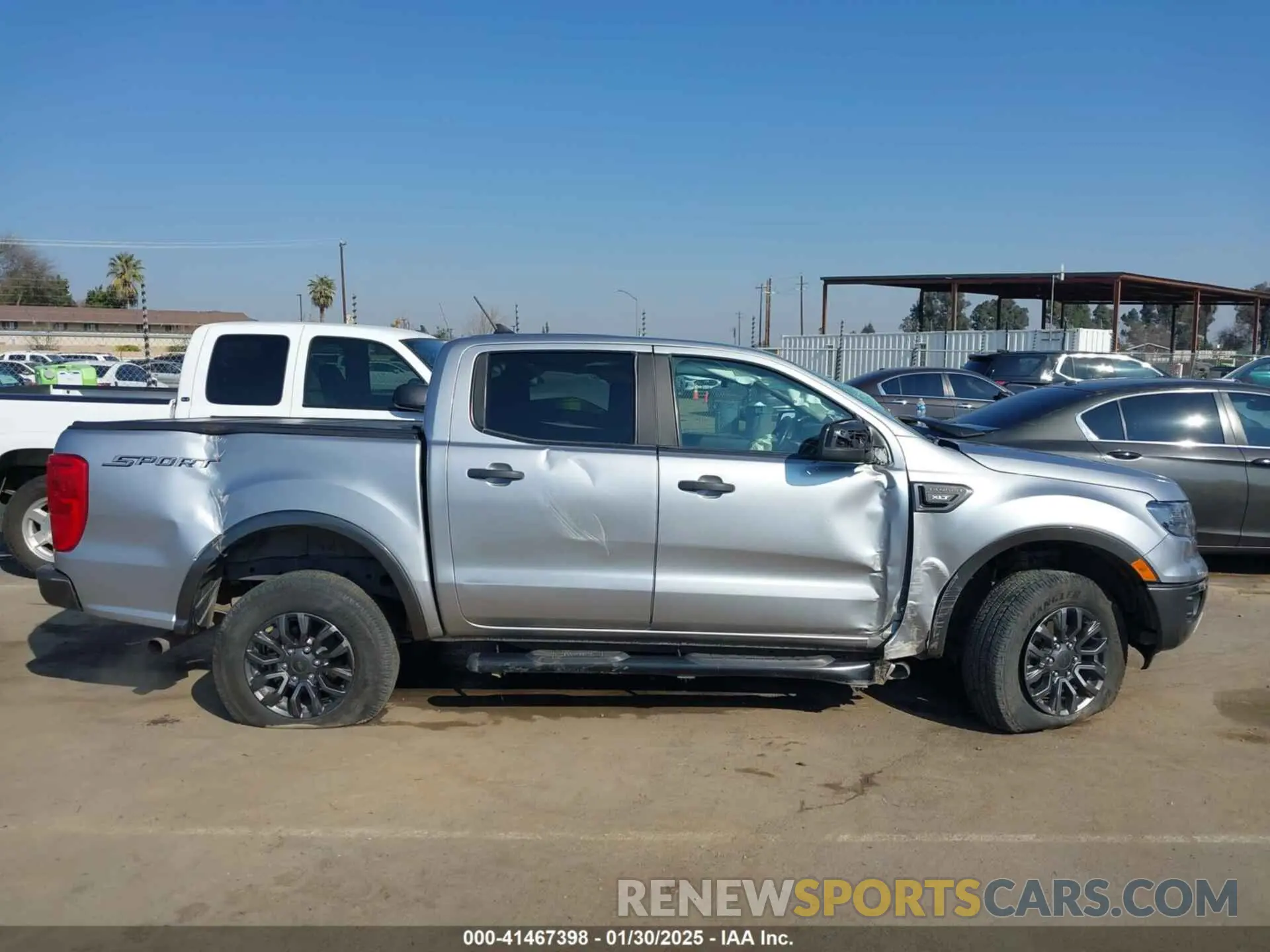 13 Photograph of a damaged car 1FTER4EH0LLA74653 FORD RANGER 2020