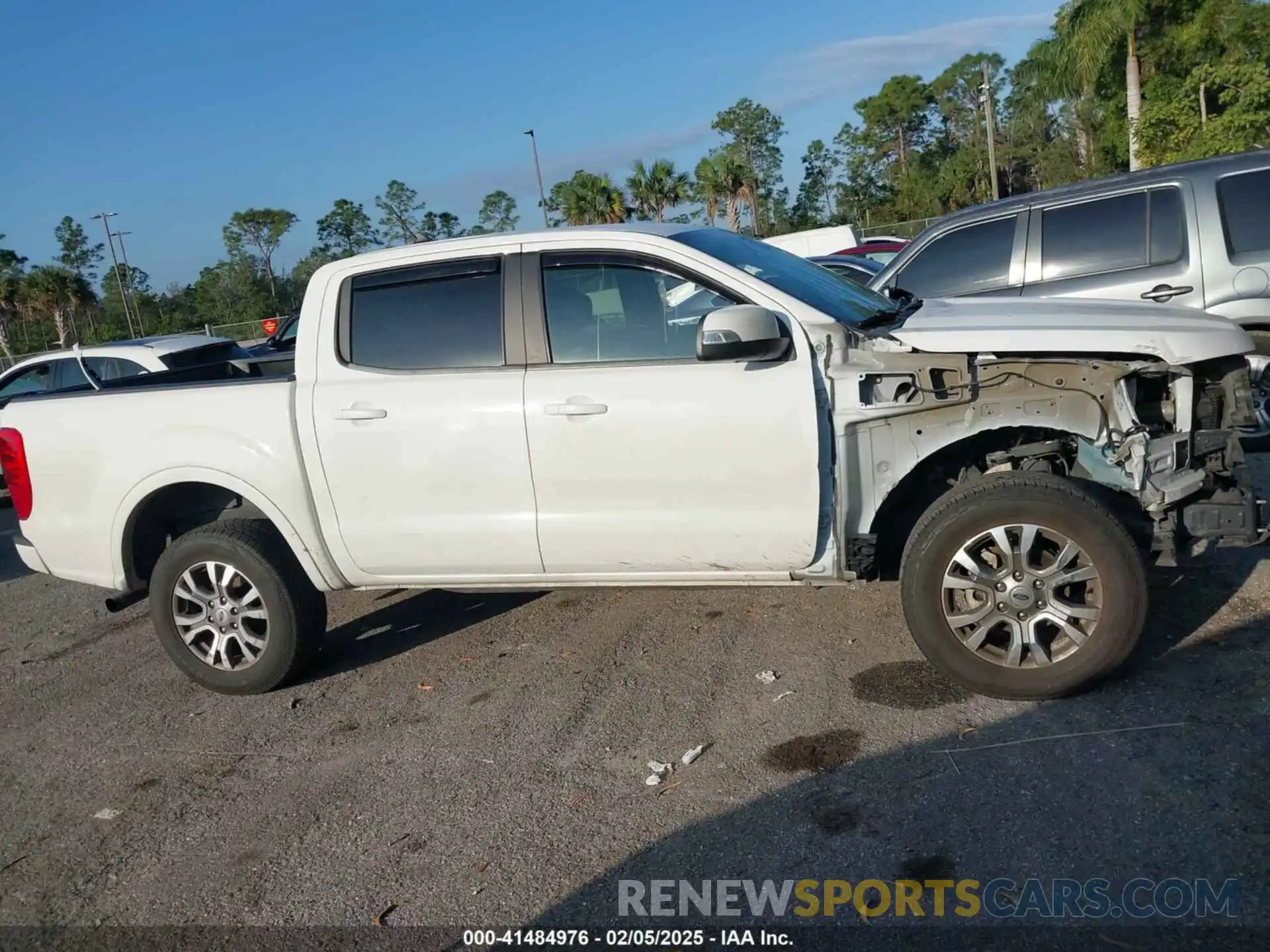 13 Photograph of a damaged car 1FTER4EH3LLA09358 FORD RANGER 2020