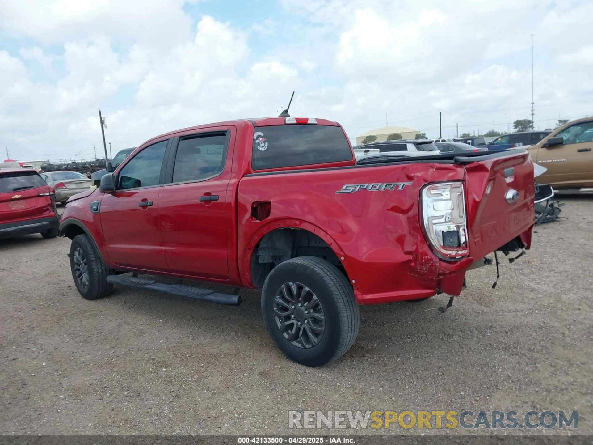 15 Photograph of a damaged car 1FTER4EH5LLA33547 FORD RANGER 2020
