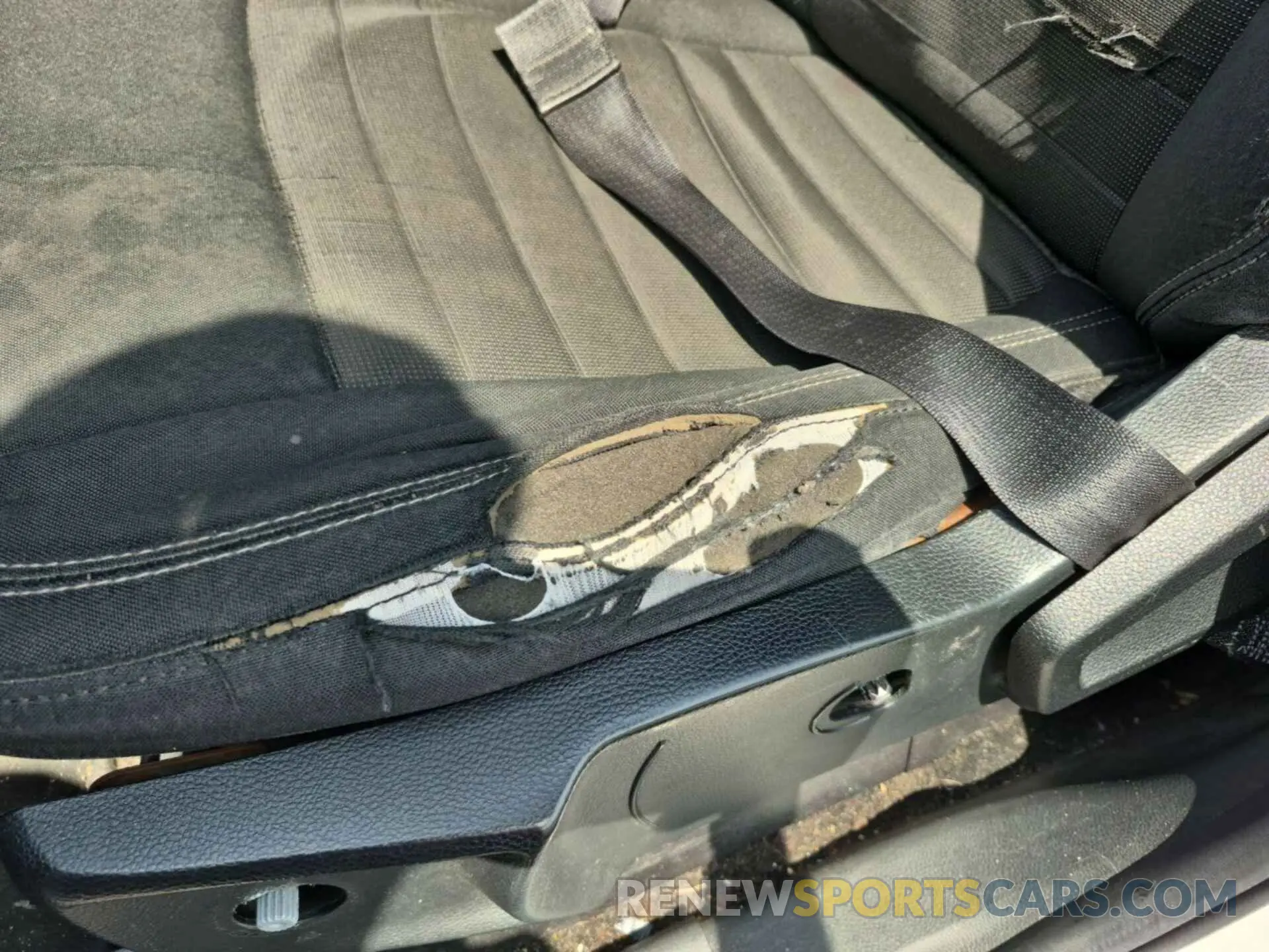 13 Photograph of a damaged car 1FTER4EH5LLA38361 FORD RANGER 2020