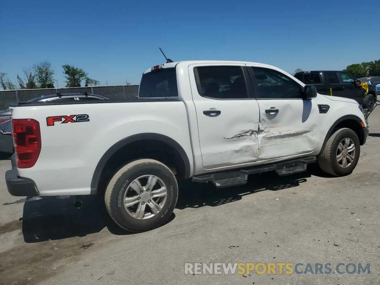 3 Photograph of a damaged car 1FTER4EH5LLA81906 FORD RANGER 2020
