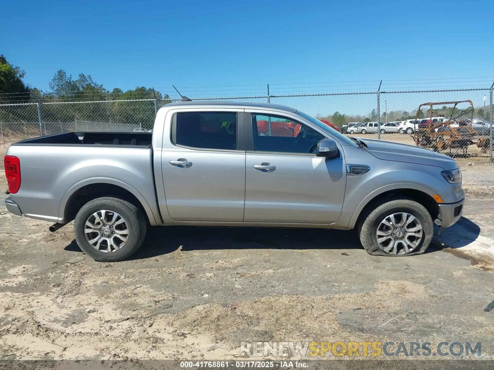 13 Photograph of a damaged car 1FTER4EH9LLA04195 FORD RANGER 2020