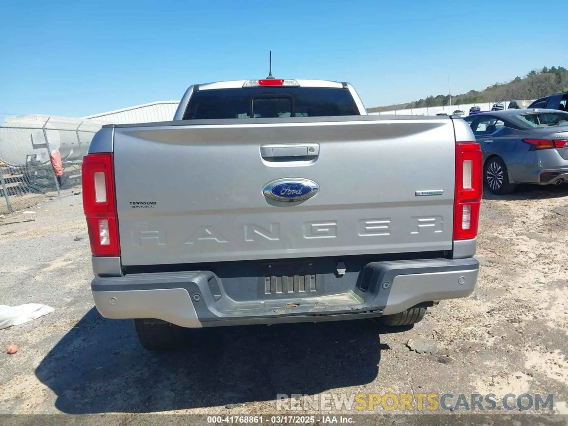 16 Photograph of a damaged car 1FTER4EH9LLA04195 FORD RANGER 2020
