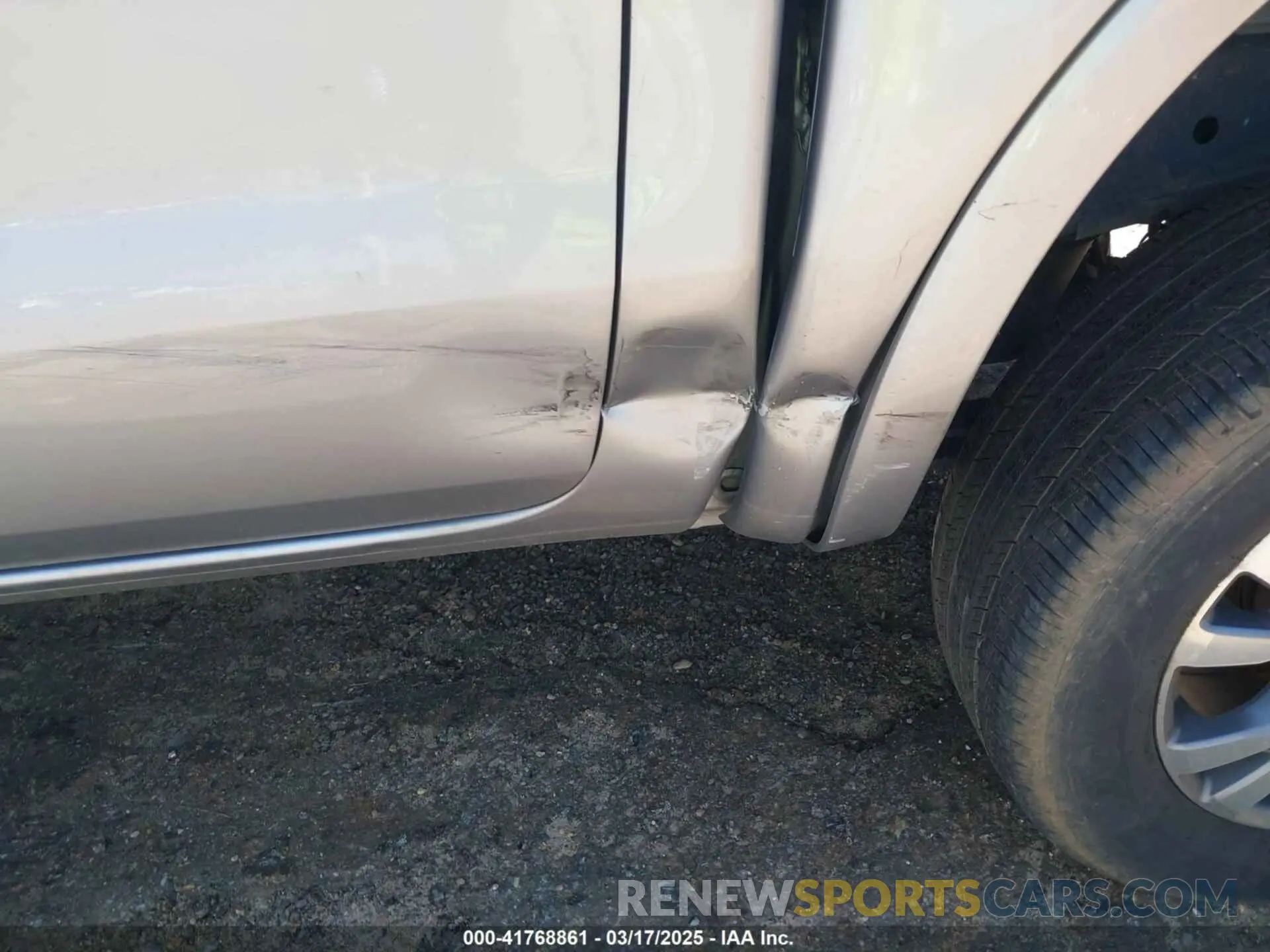 19 Photograph of a damaged car 1FTER4EH9LLA04195 FORD RANGER 2020