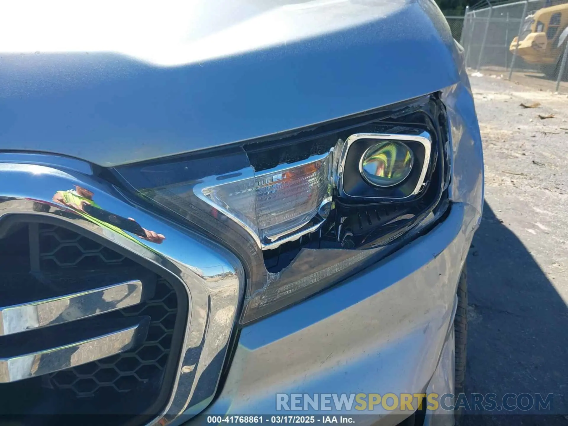 21 Photograph of a damaged car 1FTER4EH9LLA04195 FORD RANGER 2020