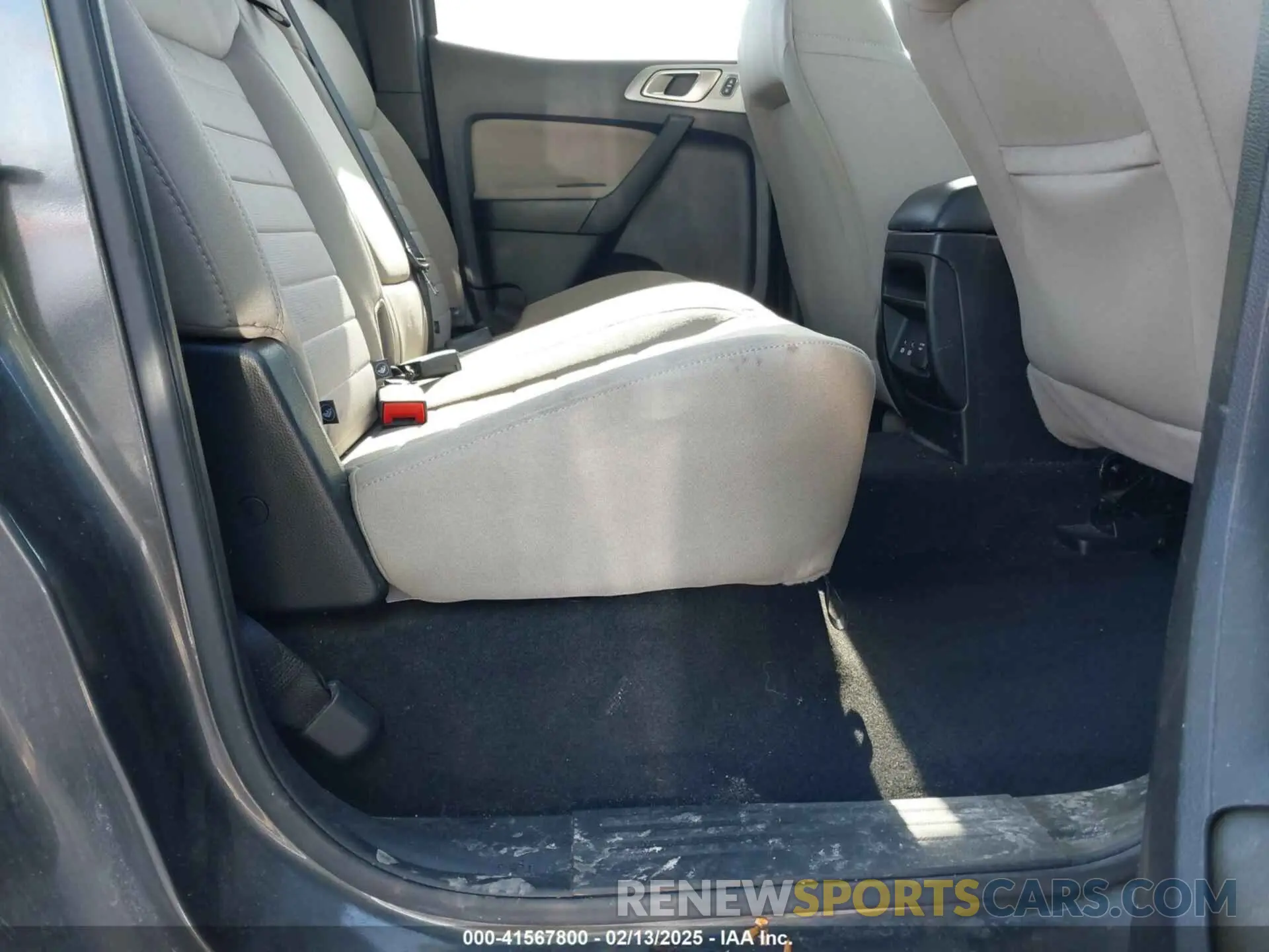 8 Photograph of a damaged car 1FTER4FH2LLA08183 FORD RANGER 2020