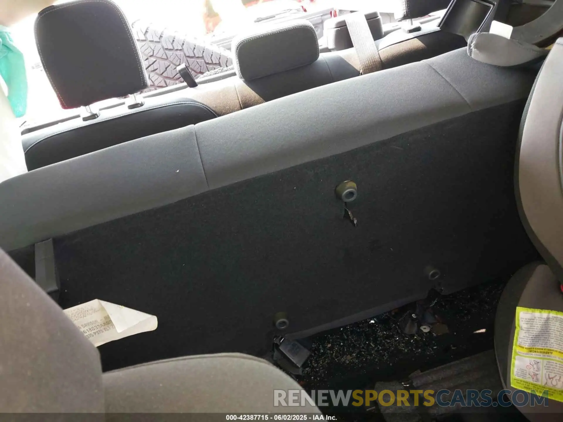 8 Photograph of a damaged car 1FTER4FH4LLA01185 FORD RANGER 2020