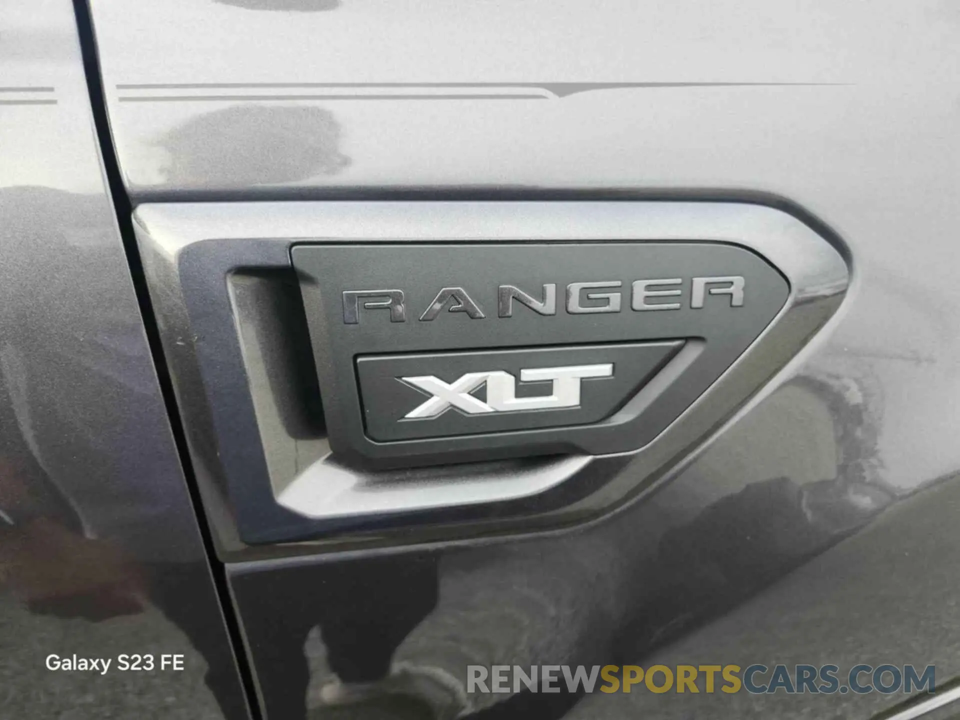 24 Photograph of a damaged car 1FTER4FH5LLA03804 FORD RANGER 2020