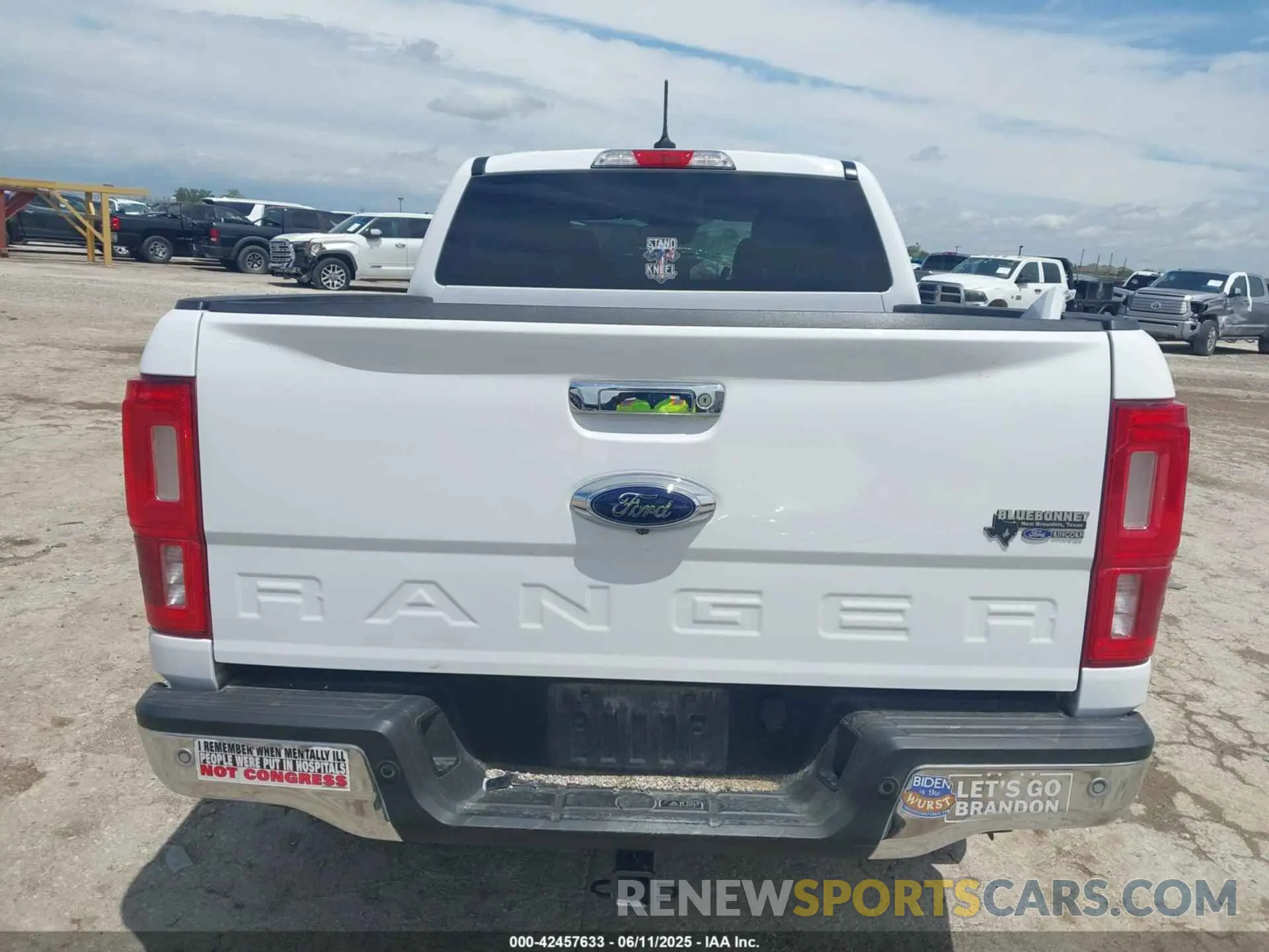 16 Photograph of a damaged car 1FTER4FH6LLA71741 FORD RANGER 2020