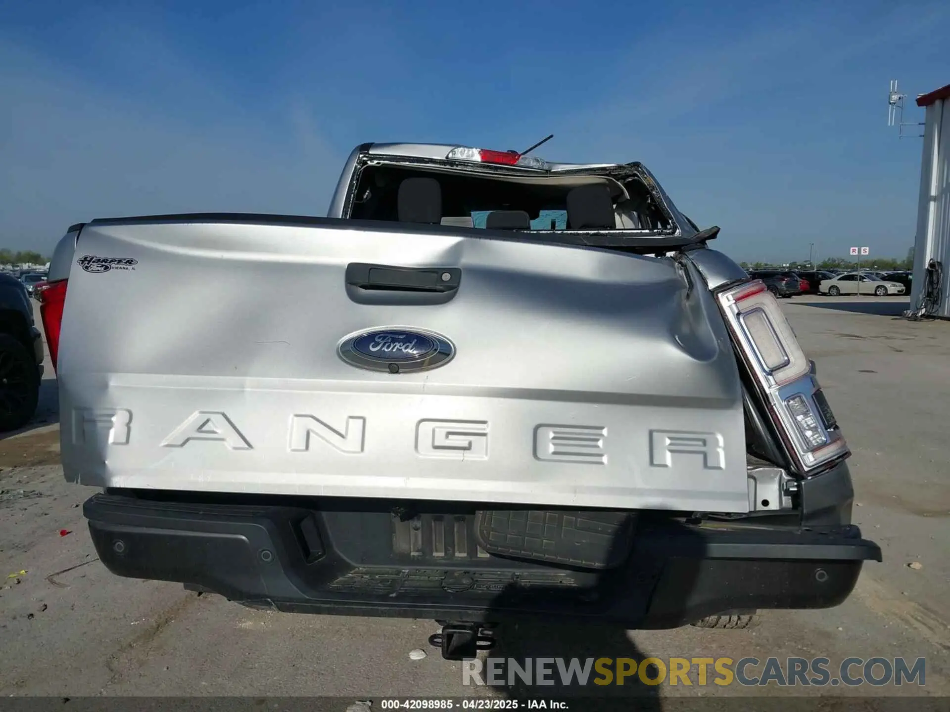 16 Photograph of a damaged car 1FTER4FH7LLA87401 FORD RANGER 2020