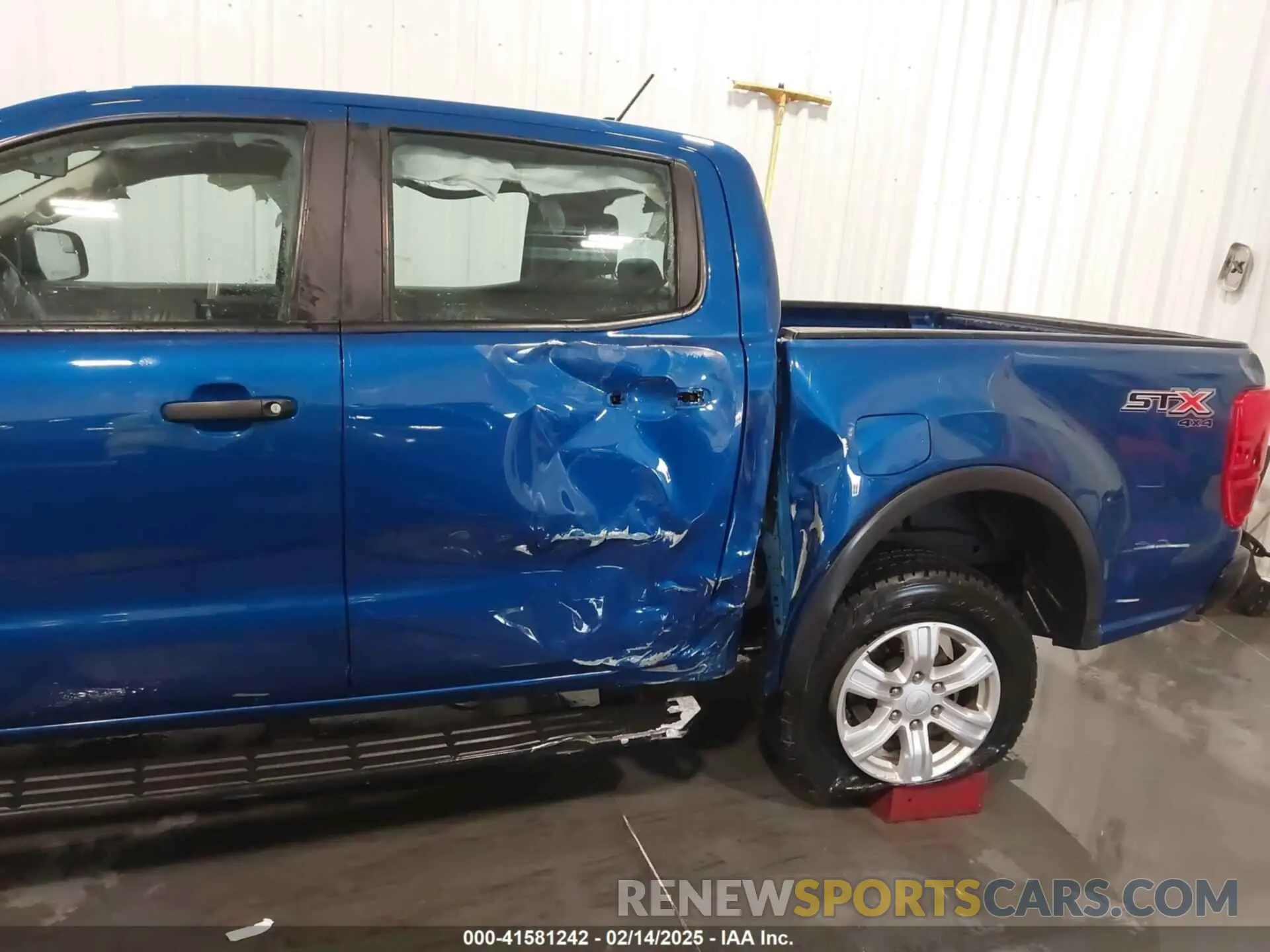 6 Photograph of a damaged car 1FTER4FH8LLA20077 FORD RANGER 2020