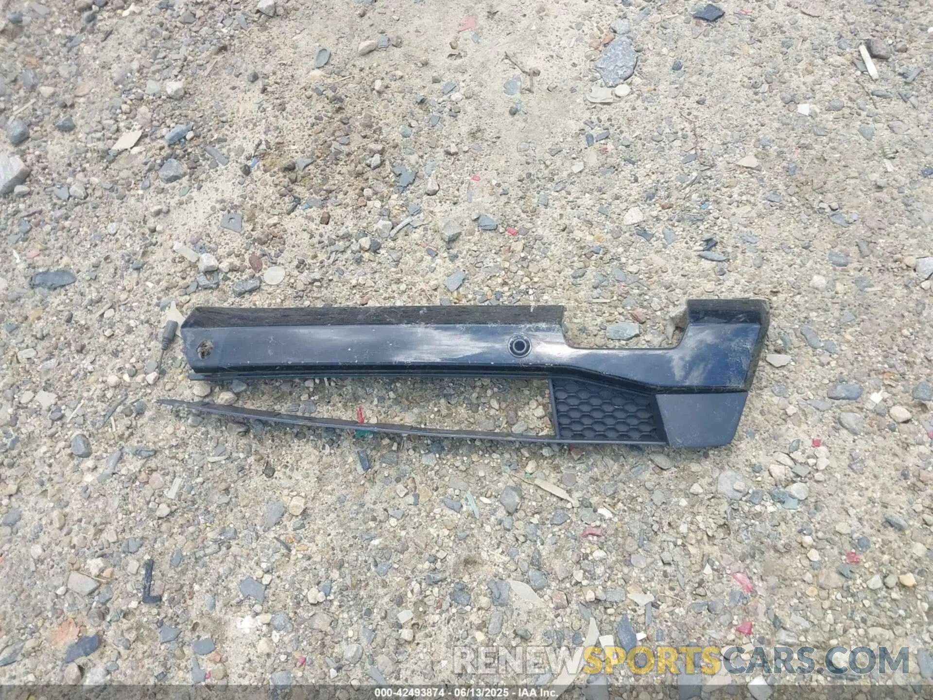 12 Photograph of a damaged car 1FTER4FH9LLA04826 FORD RANGER 2020