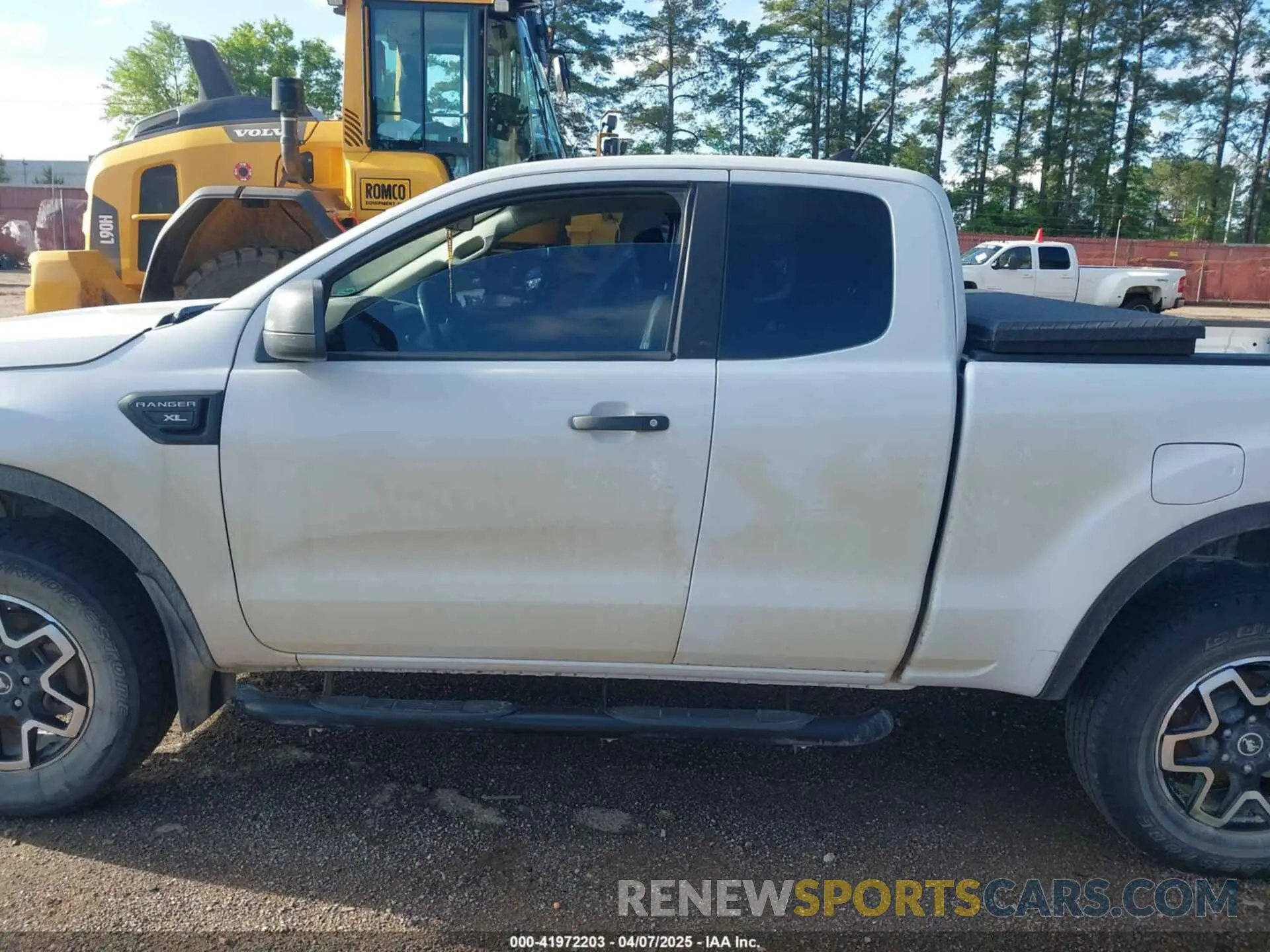 15 Photograph of a damaged car 1FTER1EH3MLD17114 FORD RANGER 2021