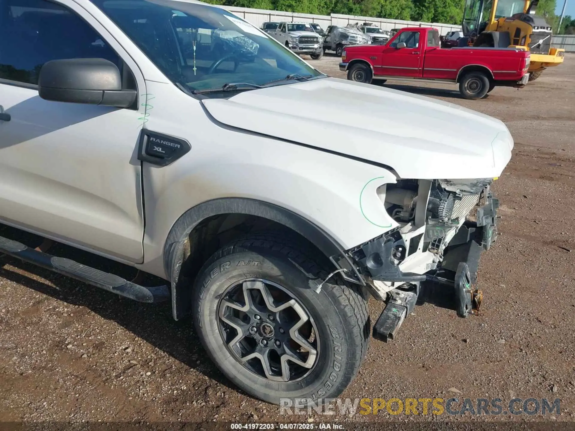 18 Photograph of a damaged car 1FTER1EH3MLD17114 FORD RANGER 2021
