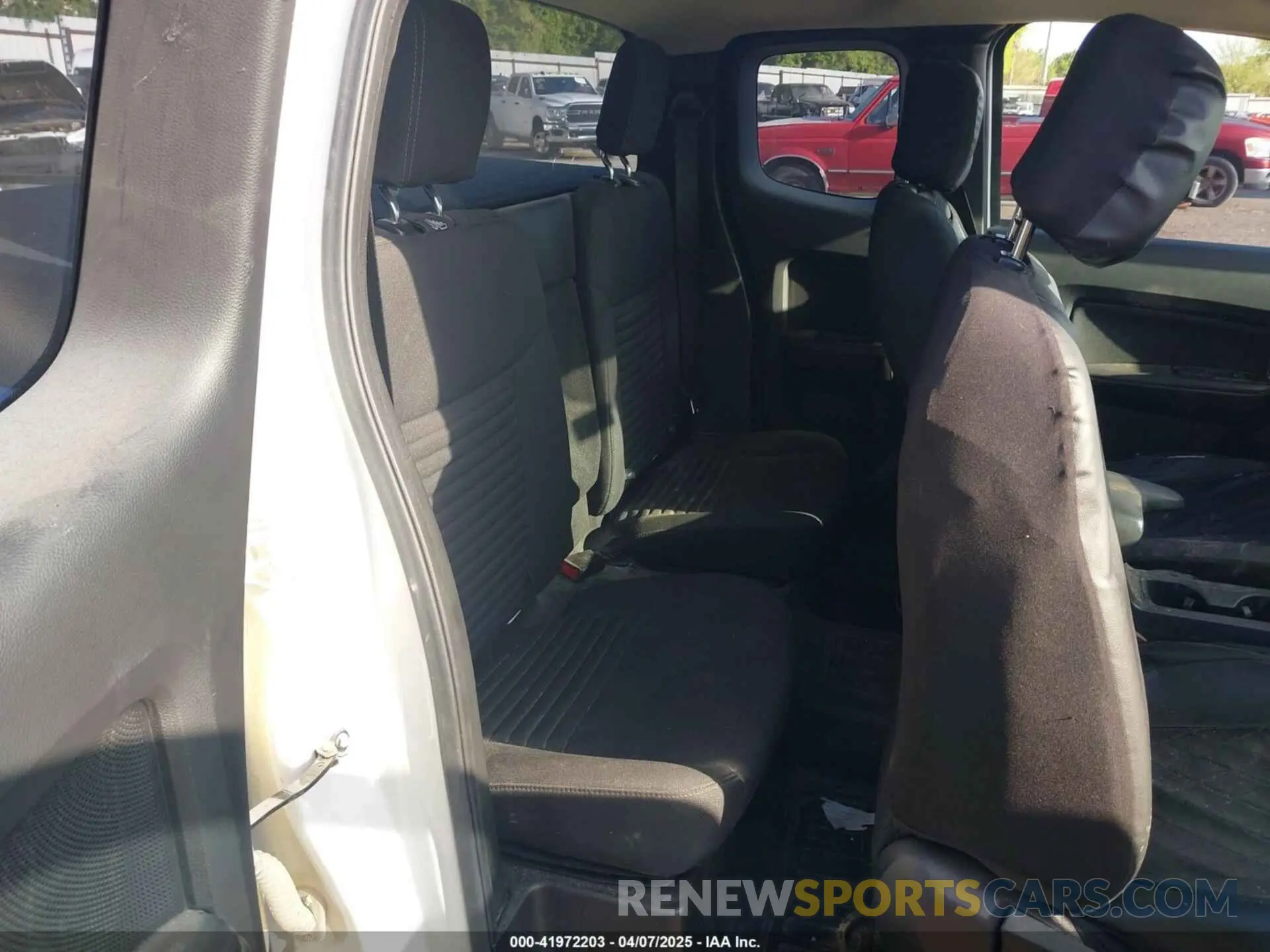 8 Photograph of a damaged car 1FTER1EH3MLD17114 FORD RANGER 2021