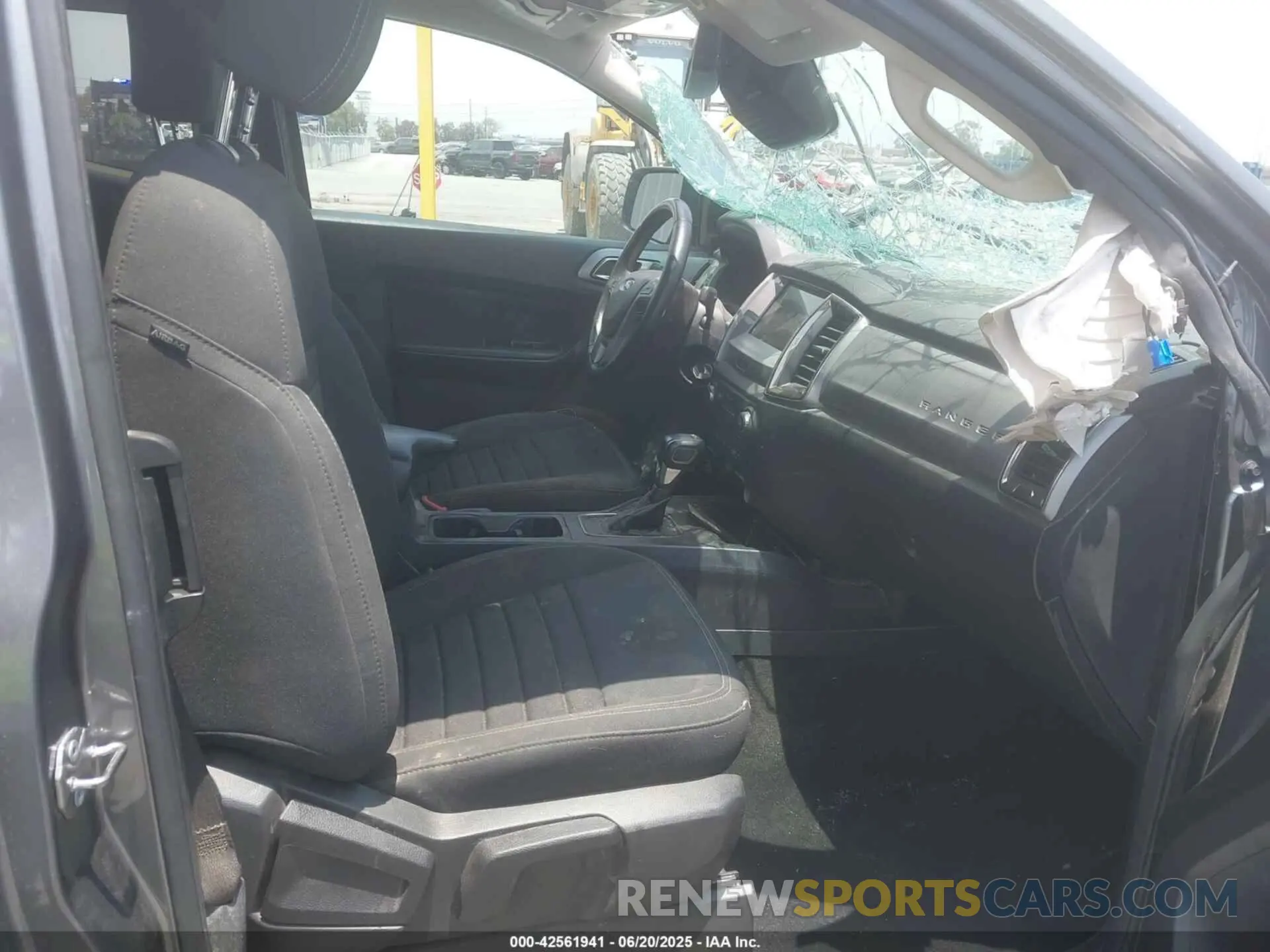5 Photograph of a damaged car 1FTER1EH4MLD10396 FORD RANGER 2021