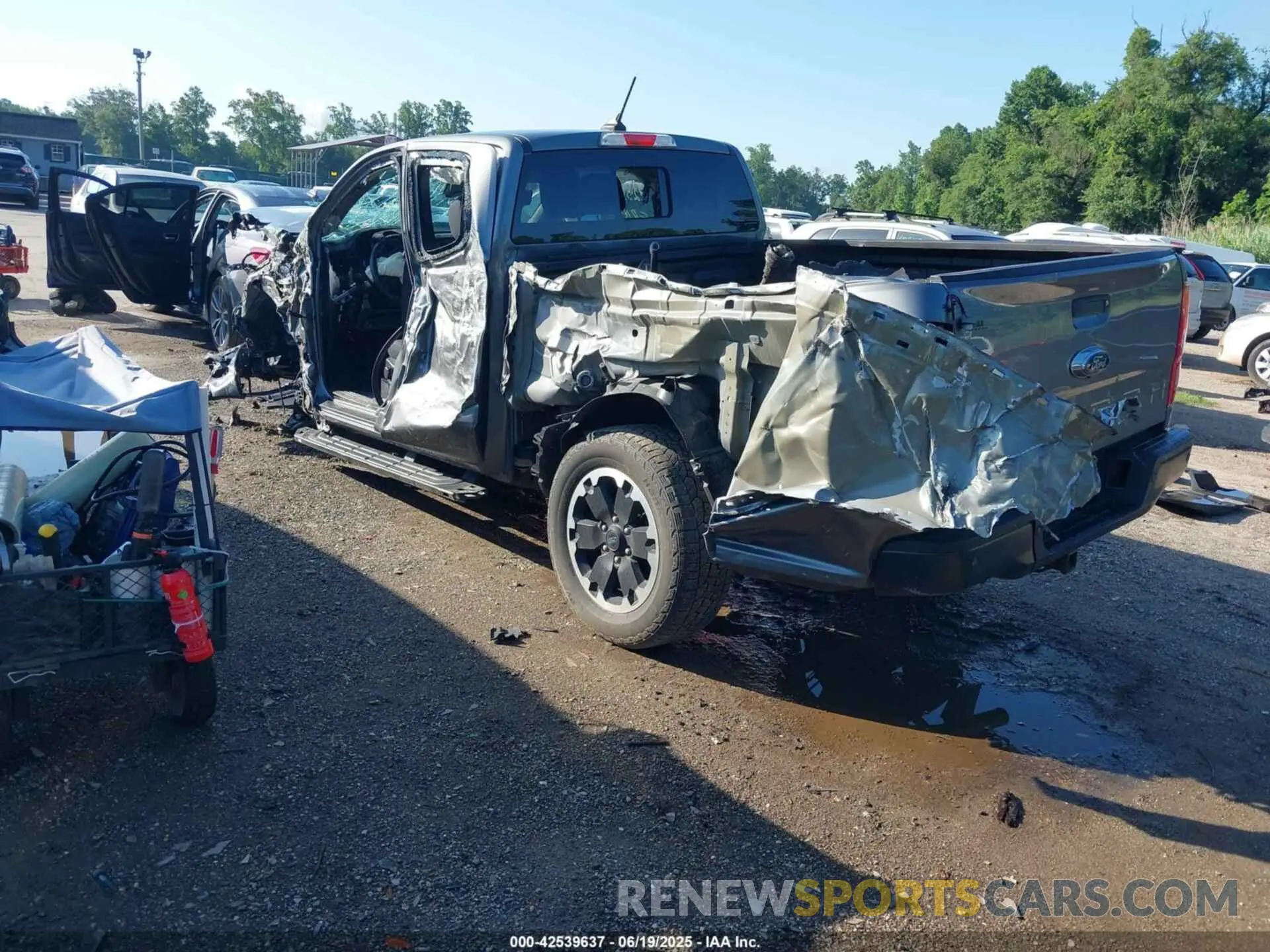 3 Photograph of a damaged car 1FTER1FH3MLD19721 FORD RANGER 2021