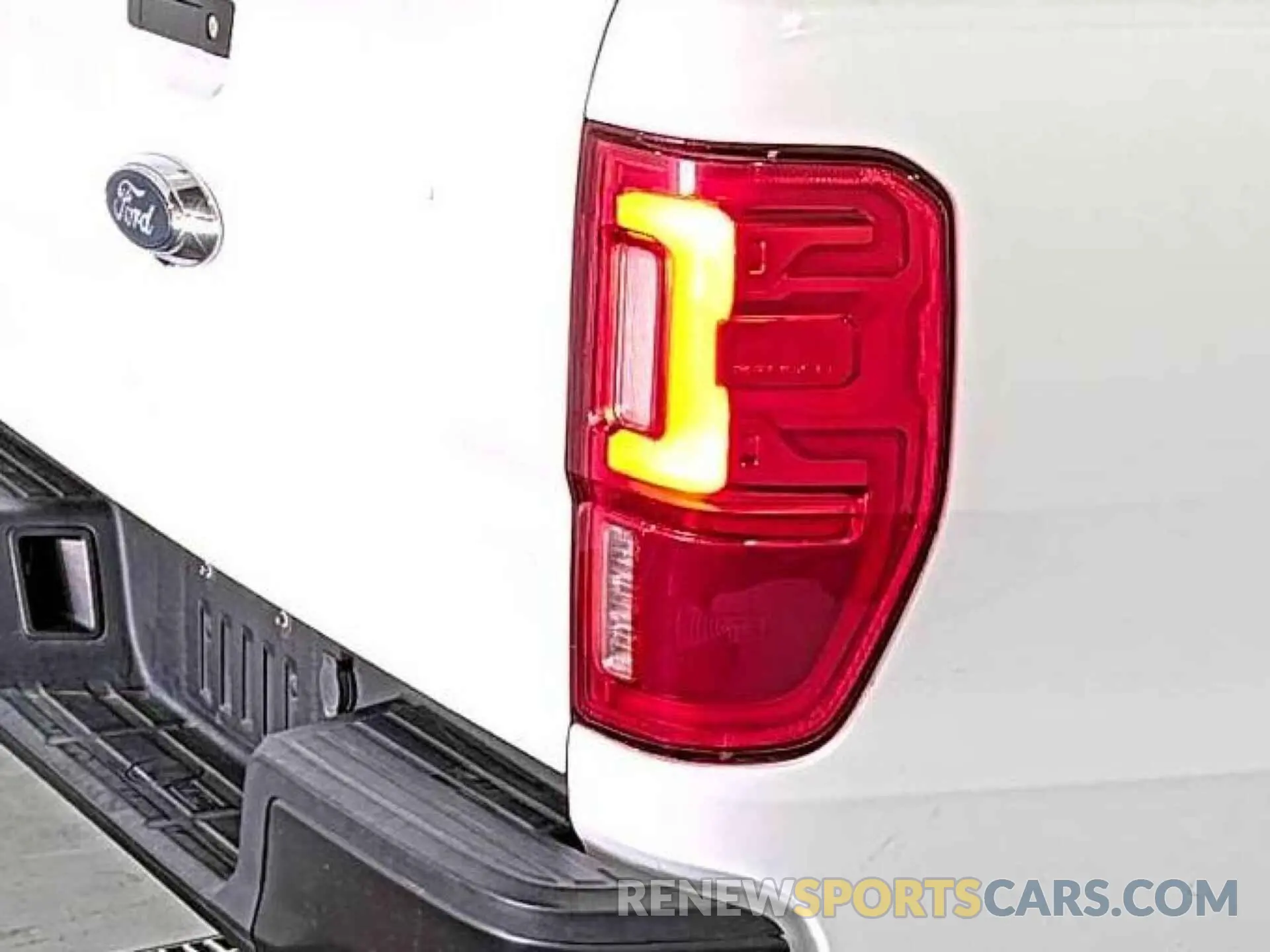 22 Photograph of a damaged car 1FTER4EH0MLD72959 FORD RANGER 2021