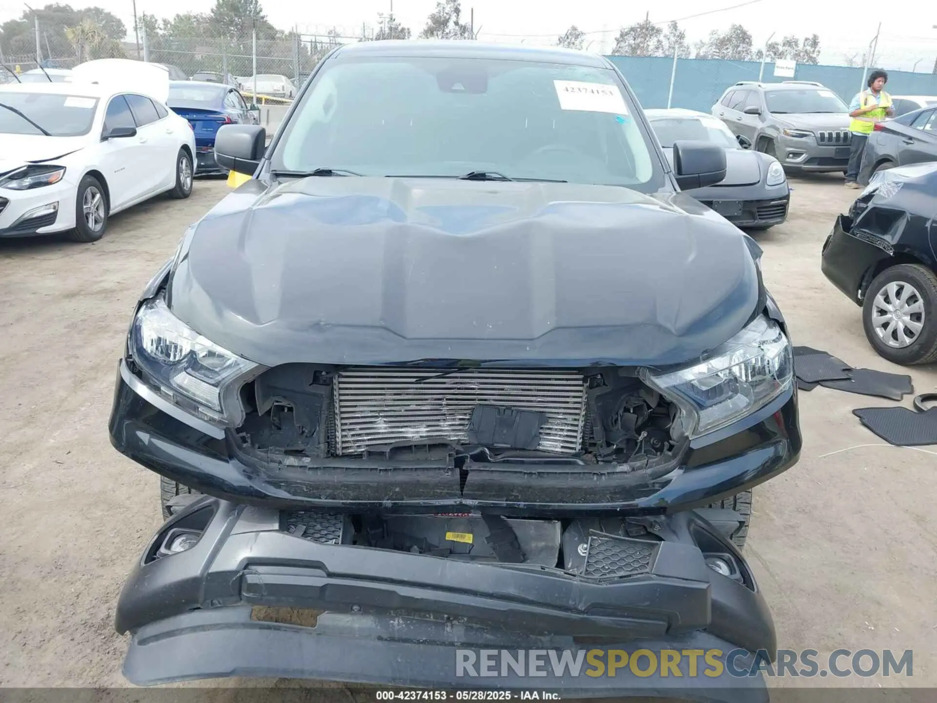 13 Photograph of a damaged car 1FTER4EH5MLD85058 FORD RANGER 2021