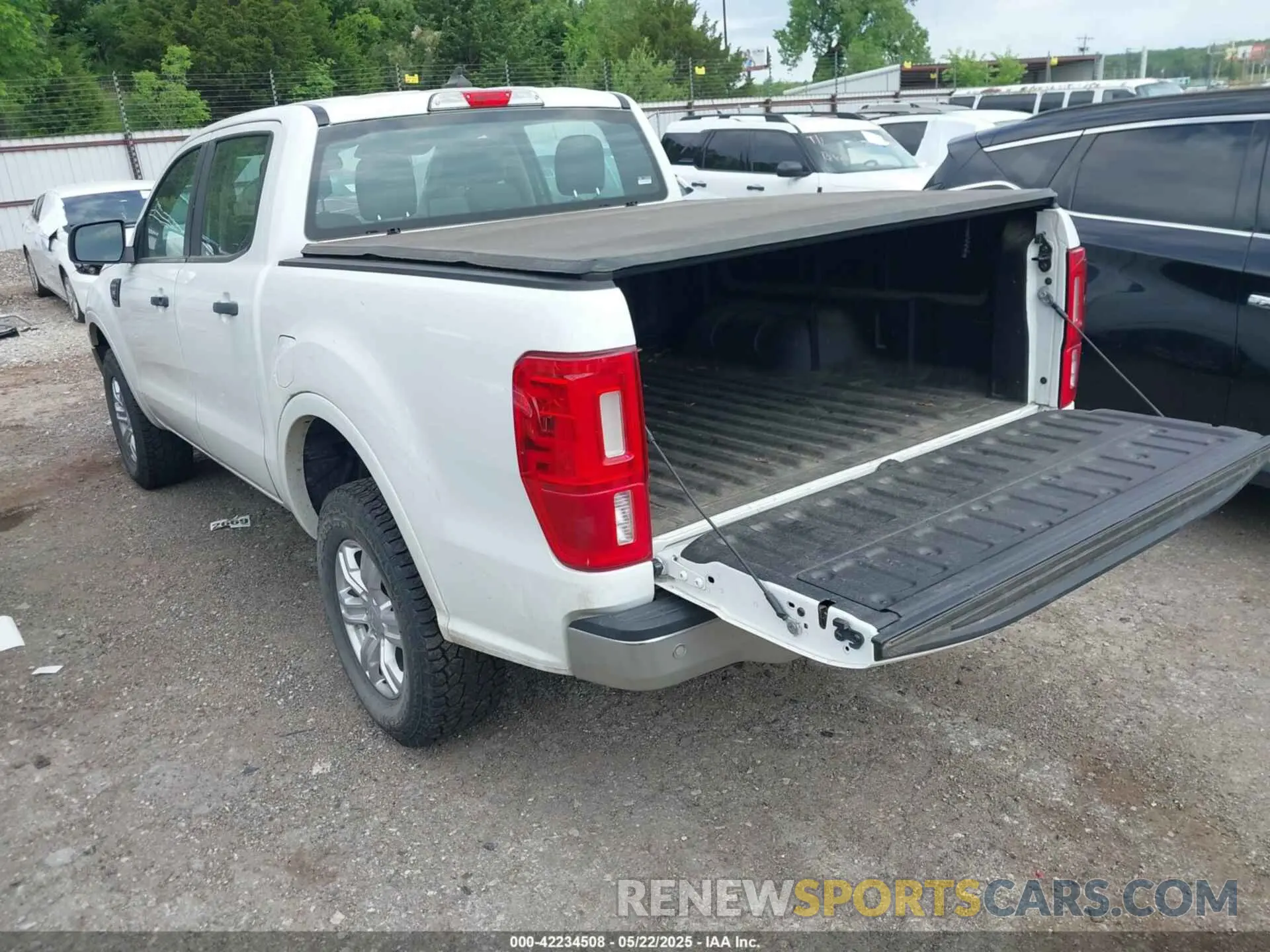 3 Photograph of a damaged car 1FTER4EH6MLE04944 FORD RANGER 2021