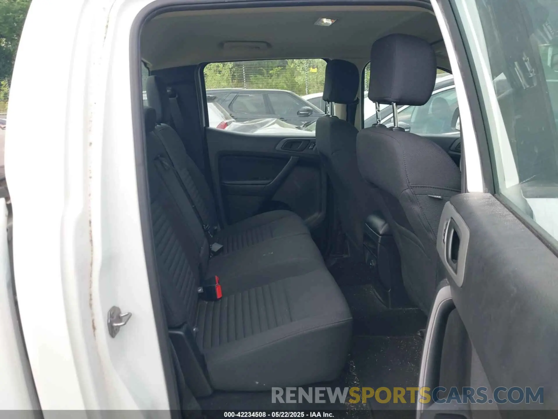8 Photograph of a damaged car 1FTER4EH6MLE04944 FORD RANGER 2021
