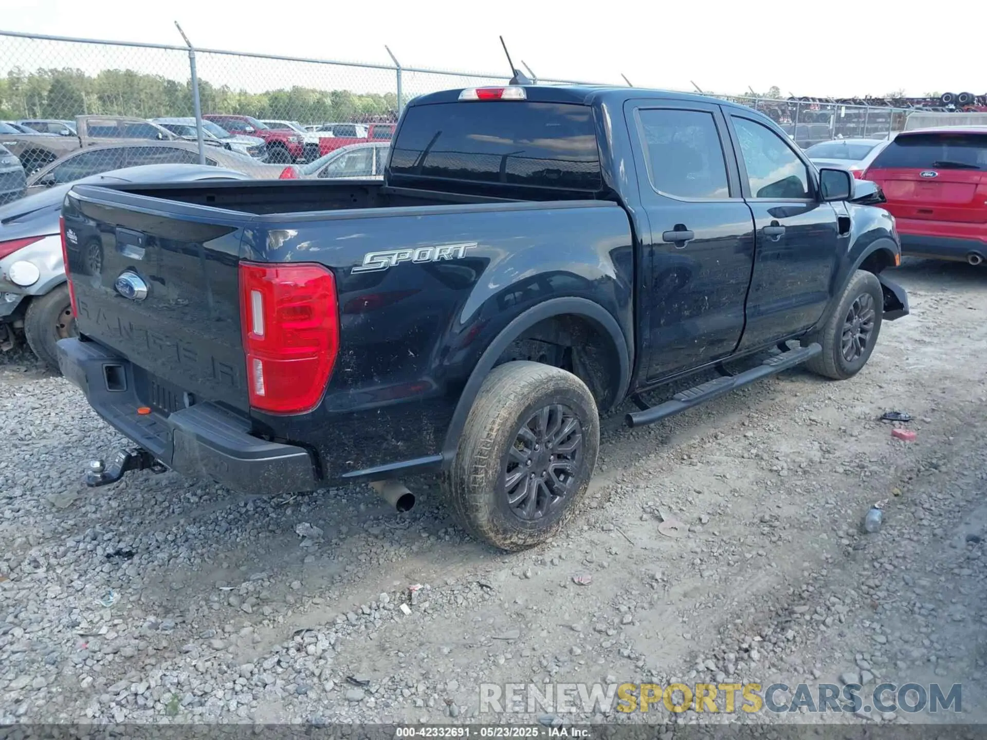 4 Photograph of a damaged car 1FTER4EH8MLD14176 FORD RANGER 2021