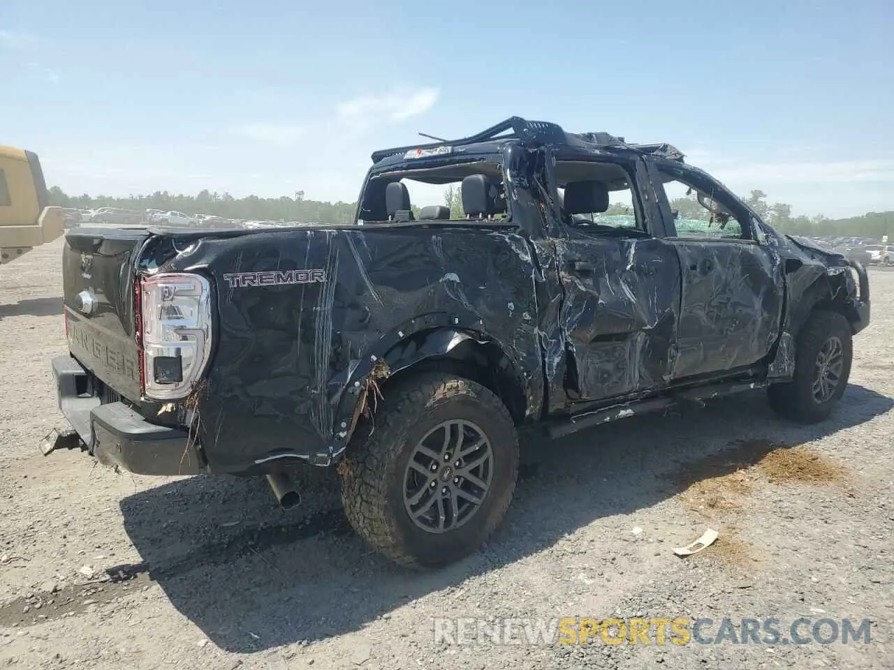 3 Photograph of a damaged car 1FTER4FH1MLD41833 FORD RANGER 2021