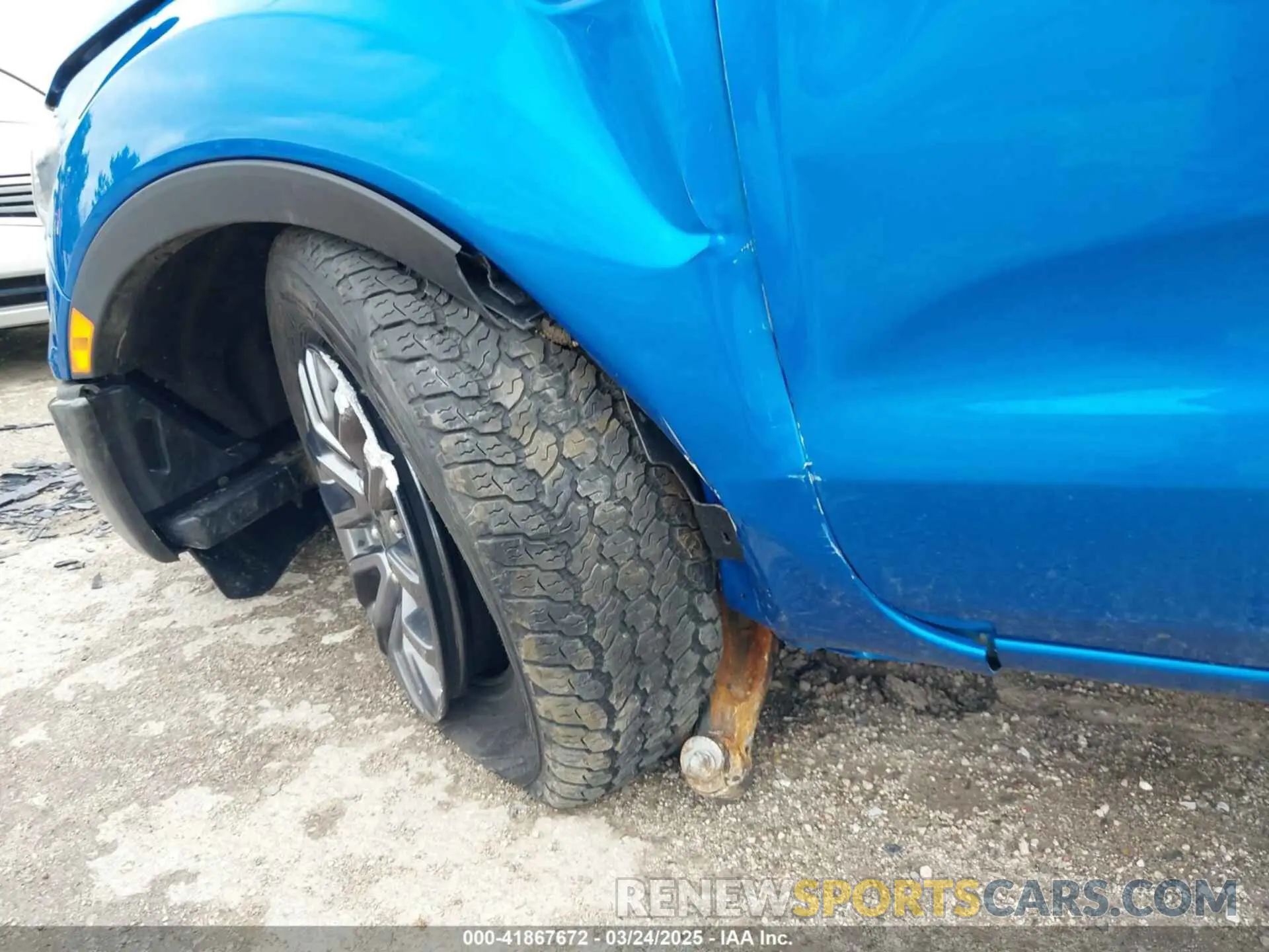 17 Photograph of a damaged car 1FTER4FH3MLD29554 FORD RANGER 2021