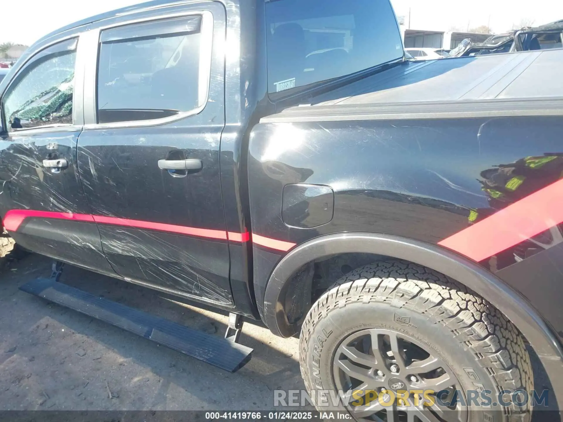 21 Photograph of a damaged car 1FTER4FH5MLD90713 FORD RANGER 2021