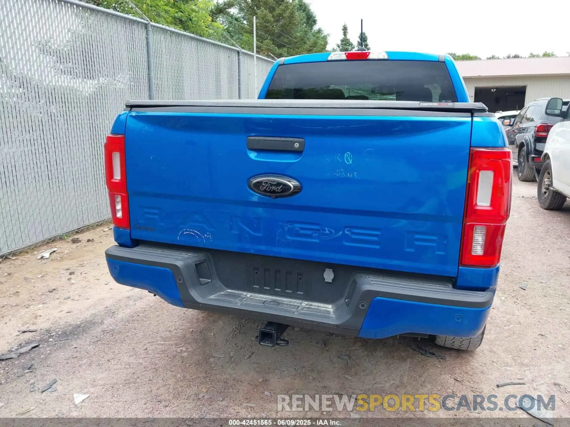 16 Photograph of a damaged car 1FTER4FH7MLD49547 FORD RANGER 2021