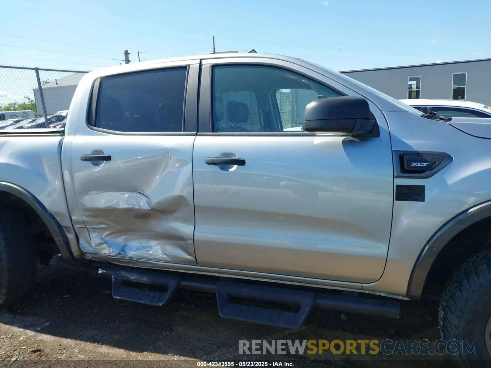 13 Photograph of a damaged car 1FTER4FH7MLD52304 FORD RANGER 2021